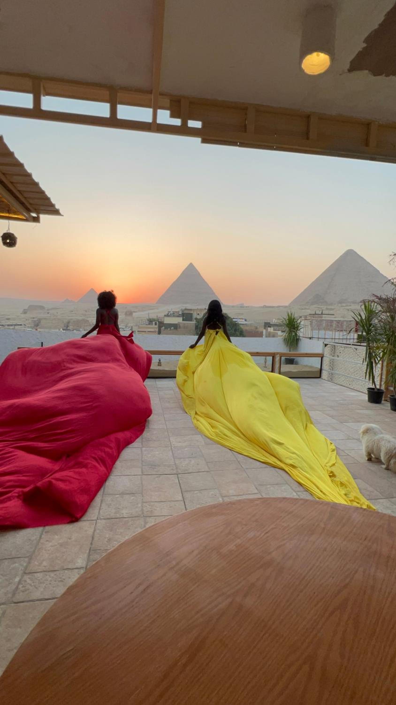 Pyramids Top view inn