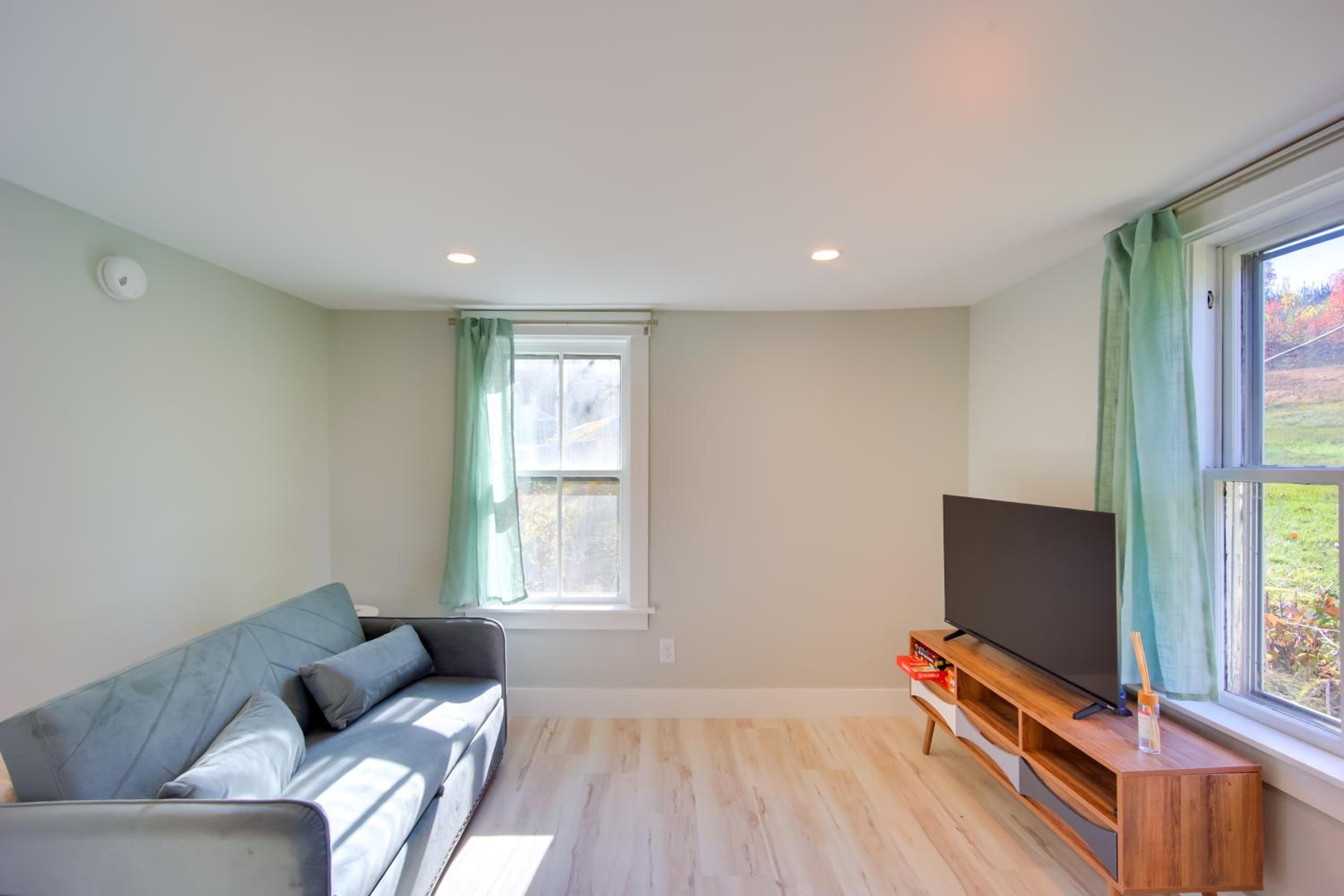 Lakeside Spofford Retreat Near Hiking and Boating!