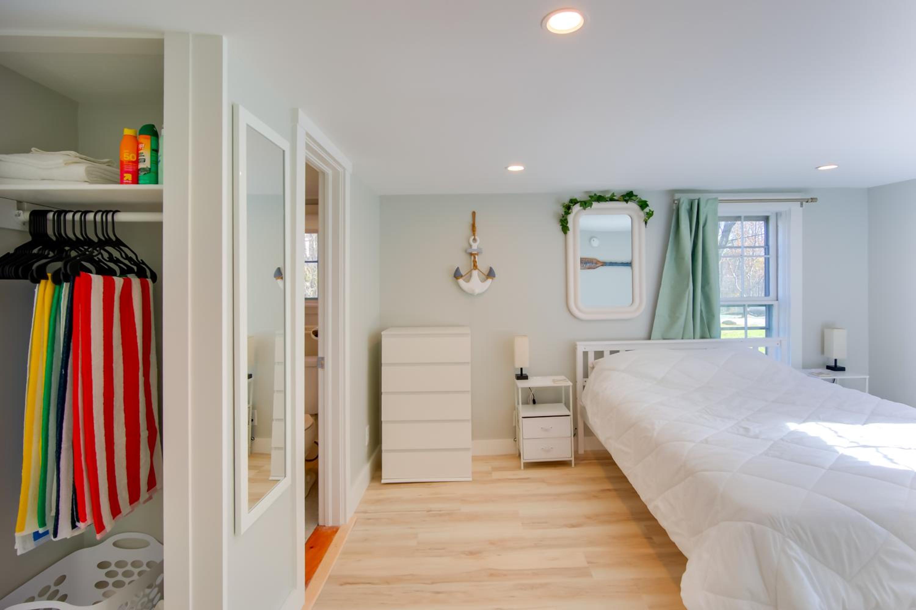 Lakeside Spofford Retreat Near Hiking and Boating!