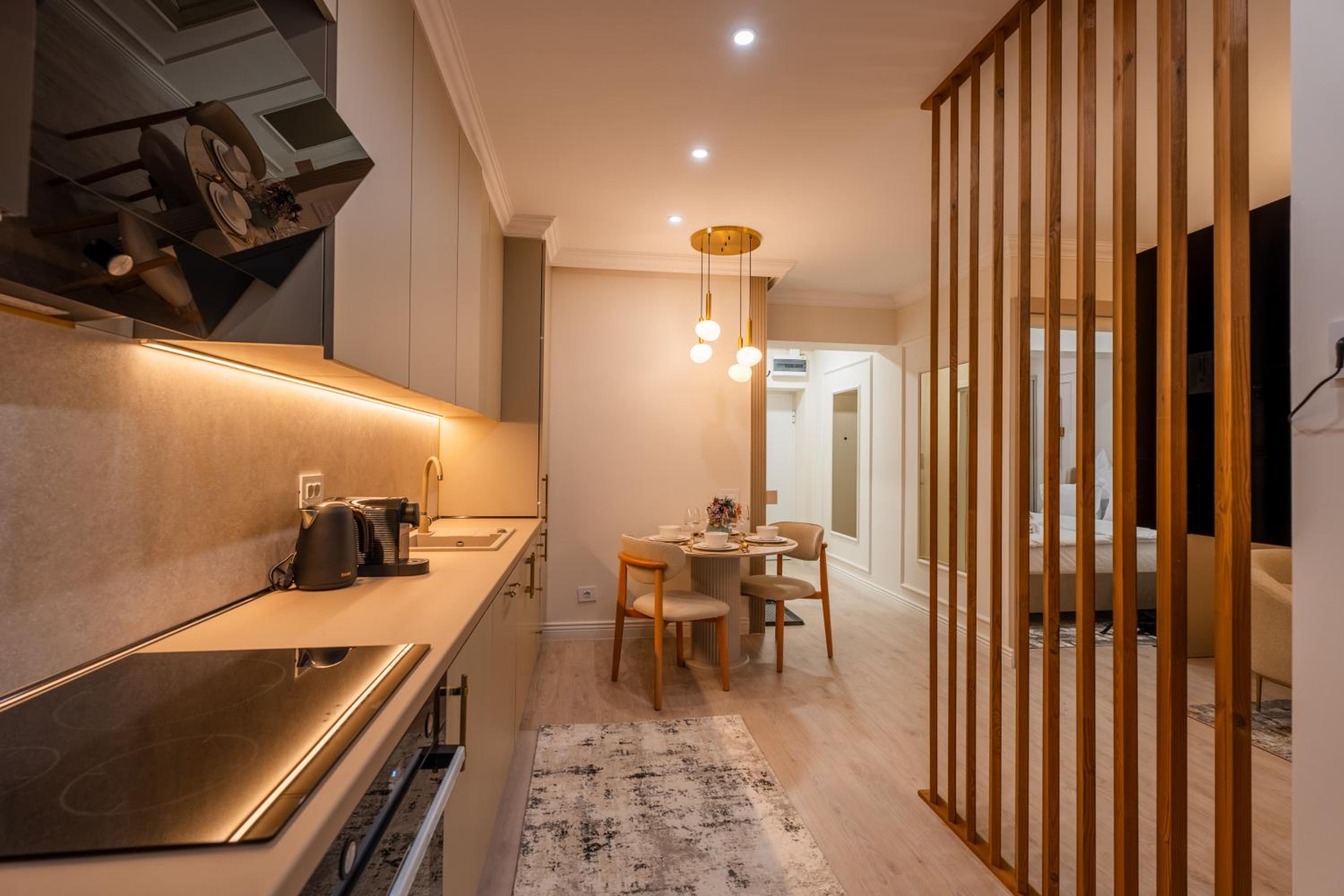 Soft Elegance by Blvd 51B7 - Modern Apartment with Refined Comfort