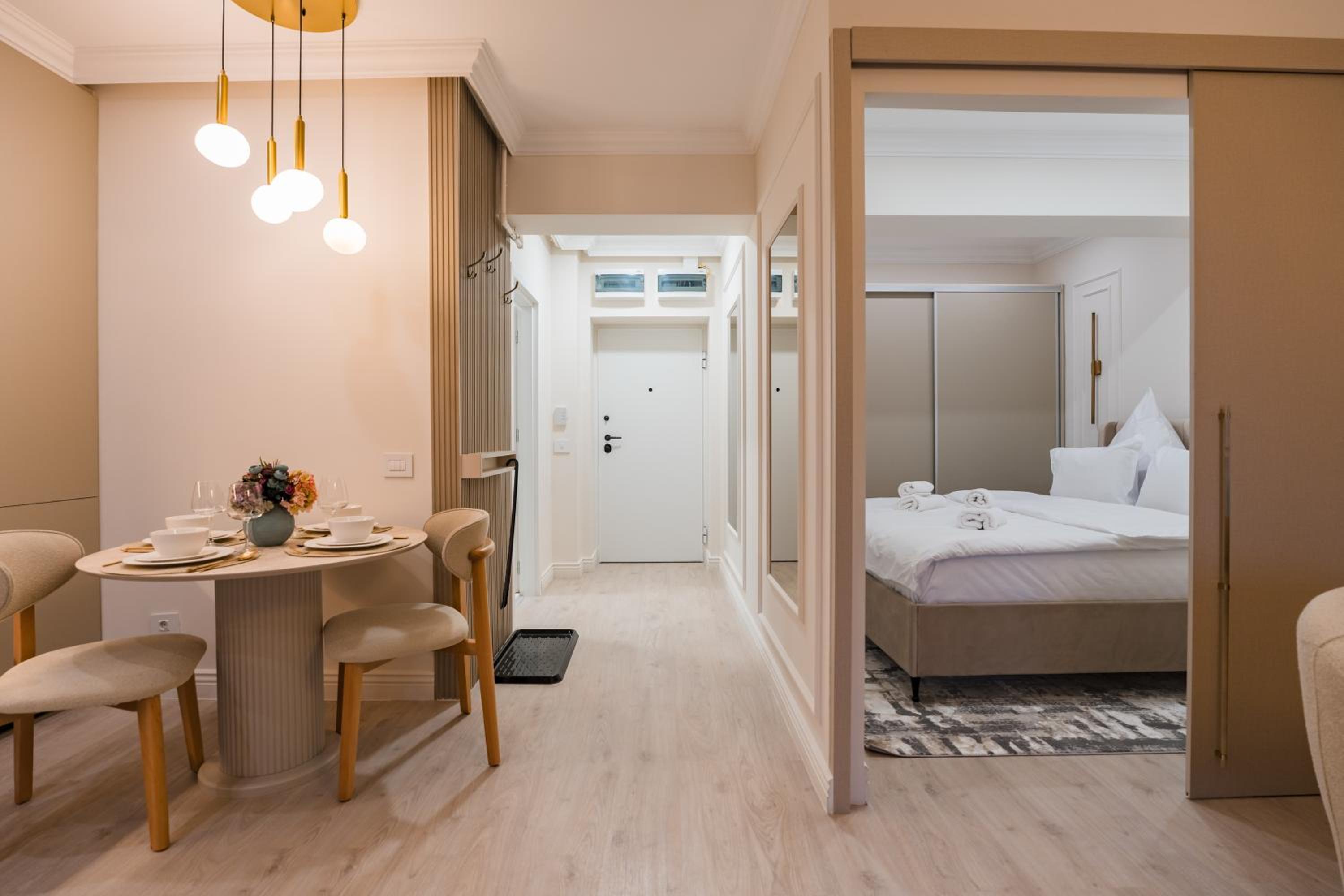 Soft Elegance by Blvd 51B7 - Modern Apartment with Refined Comfort