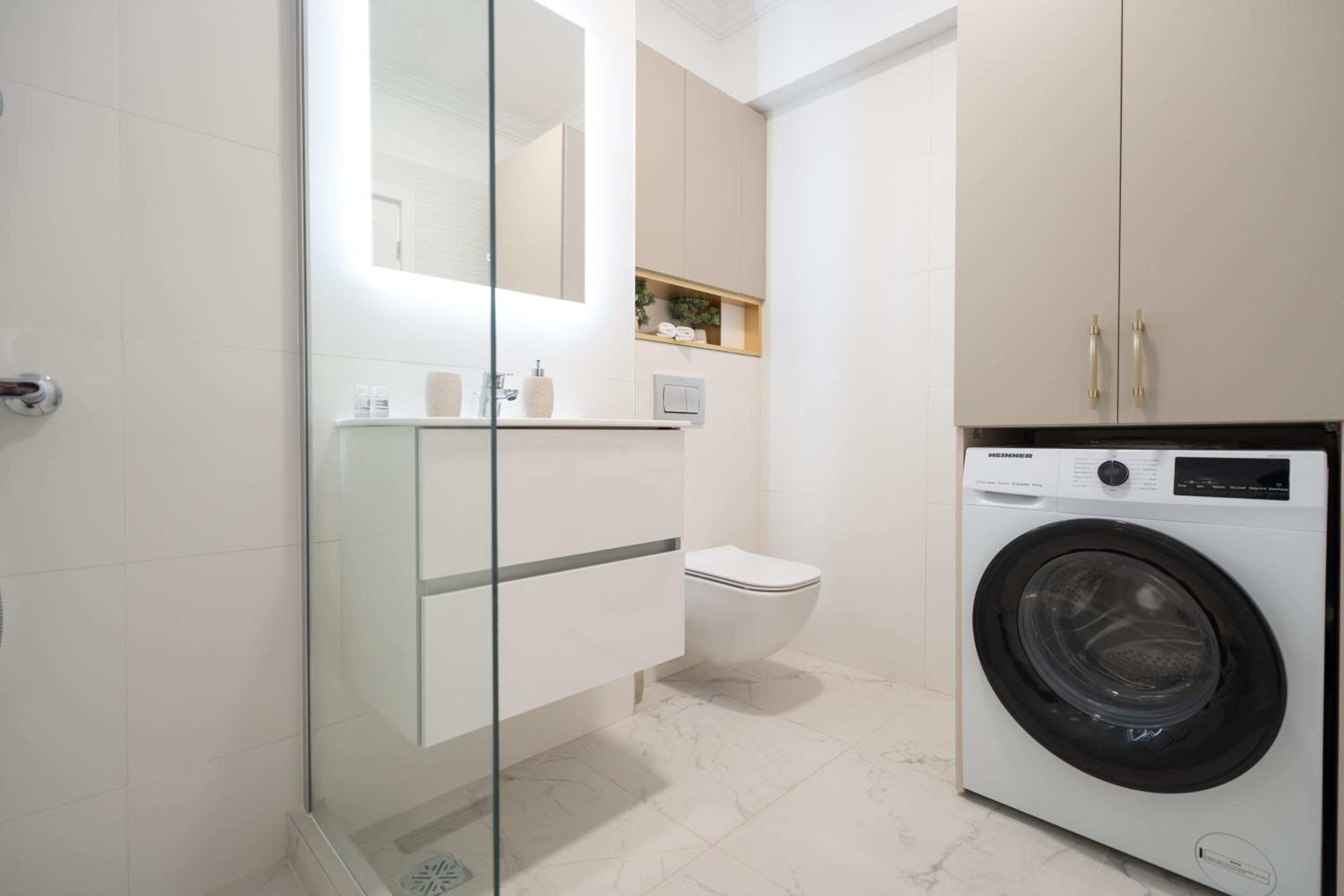 Soft Elegance by Blvd 51B7 - Modern Apartment with Refined Comfort