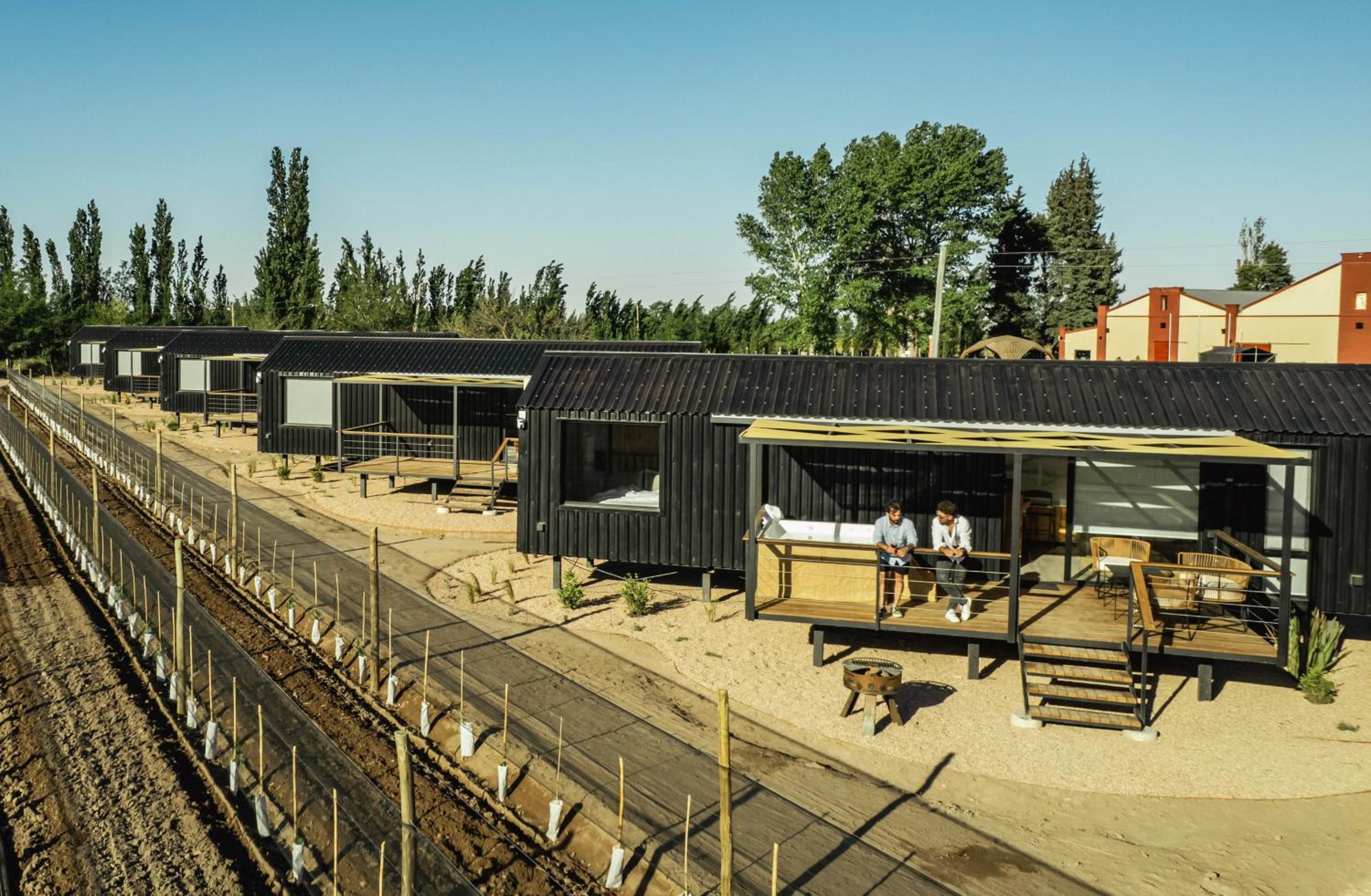 Bodega Iaccarini Wine Lodge by BT Homes
