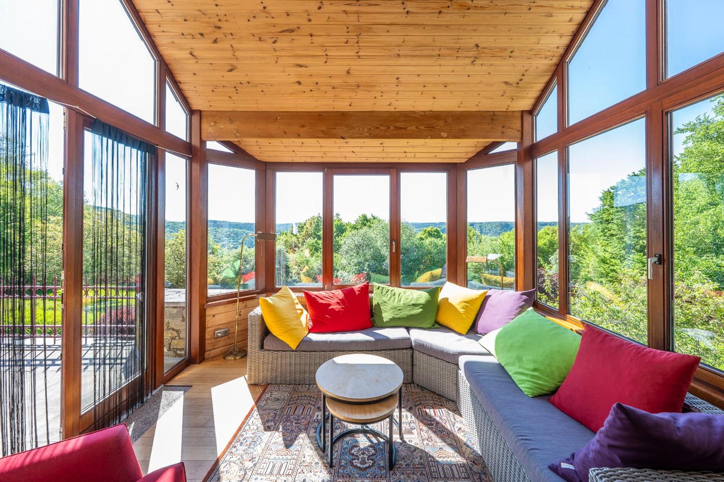 Sous le Cielle d'Ardenne - Vakantiehuis met Sauna en zwembad