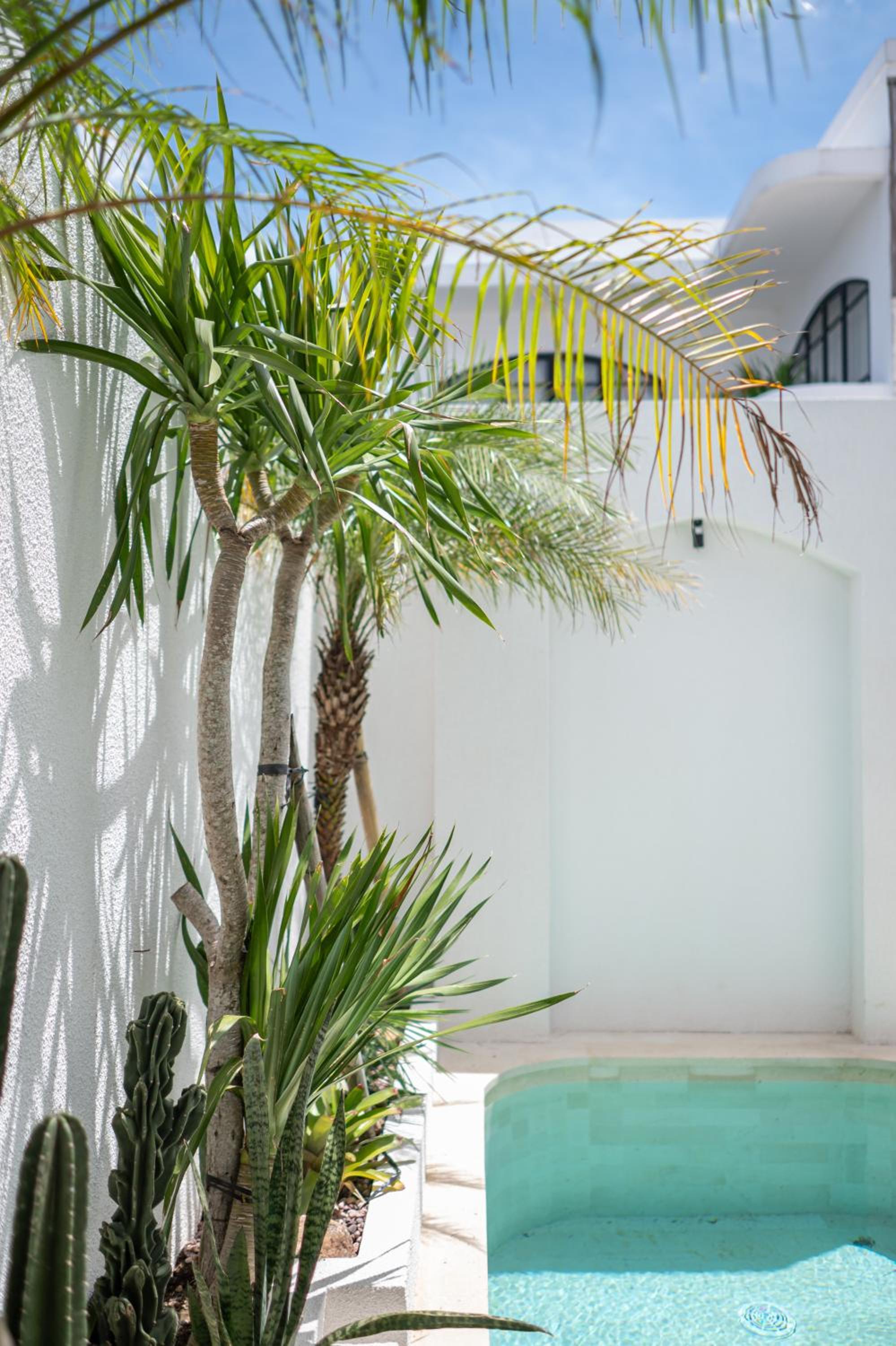Baying Mansion Unit 19 - Mediterranean Style Villa with 2 Bedrooms