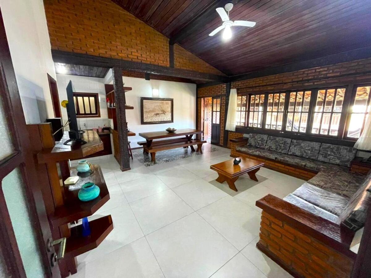 Casa com piscina em Búzios, a 5 minutos da praia de Geribá