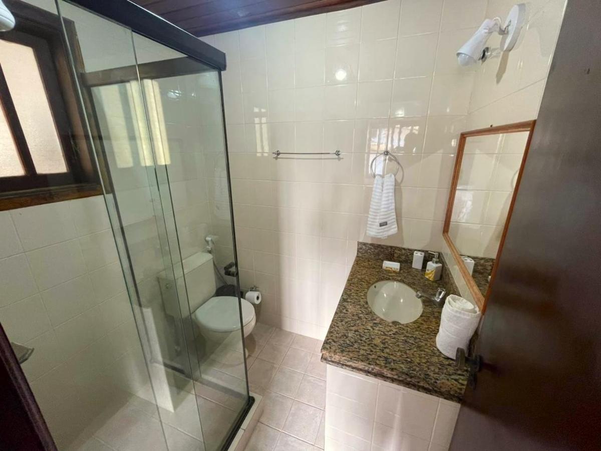 Casa com piscina em Búzios, a 5 minutos da praia de Geribá