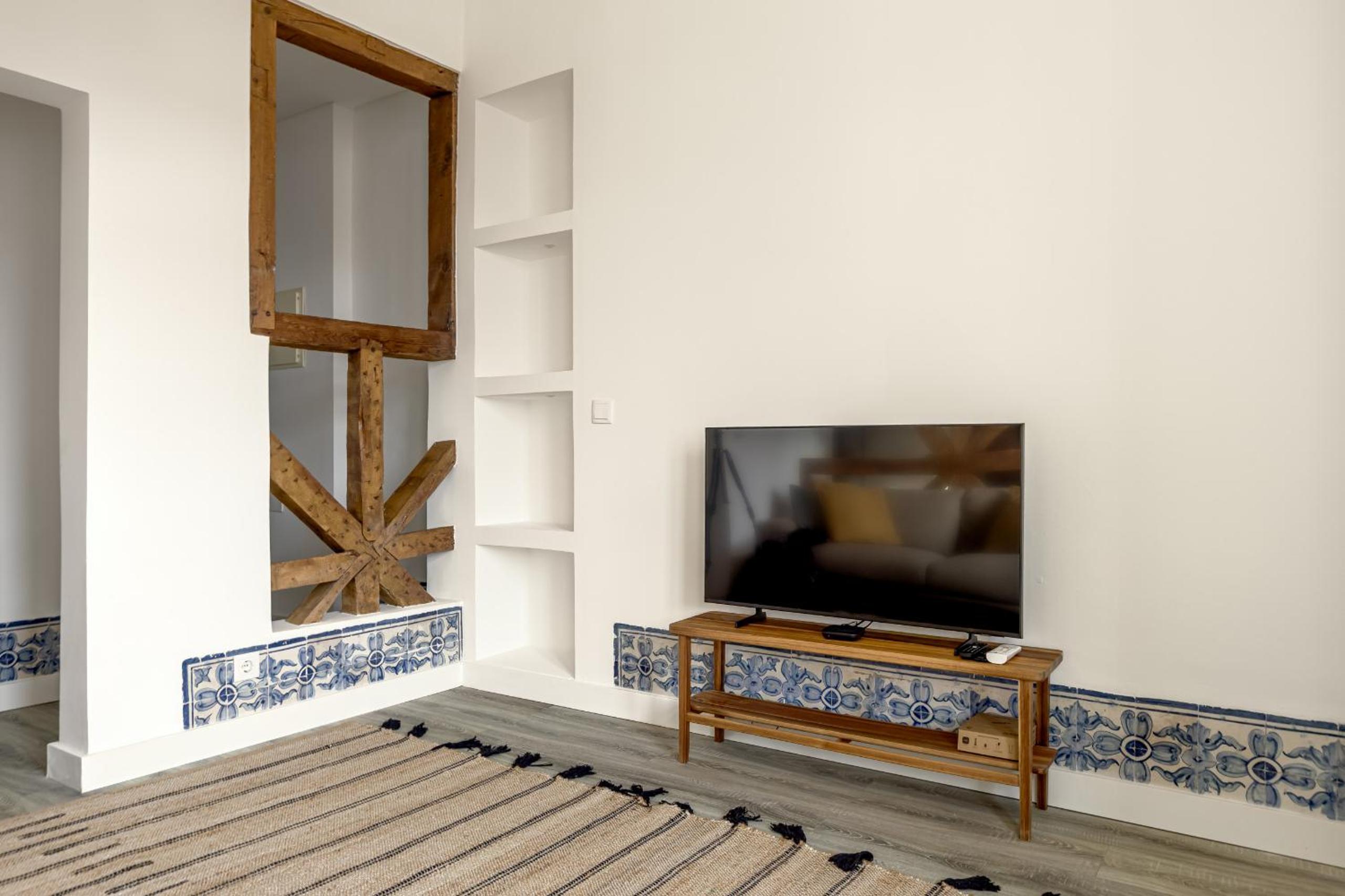 Bairro Alto Garden by Homing