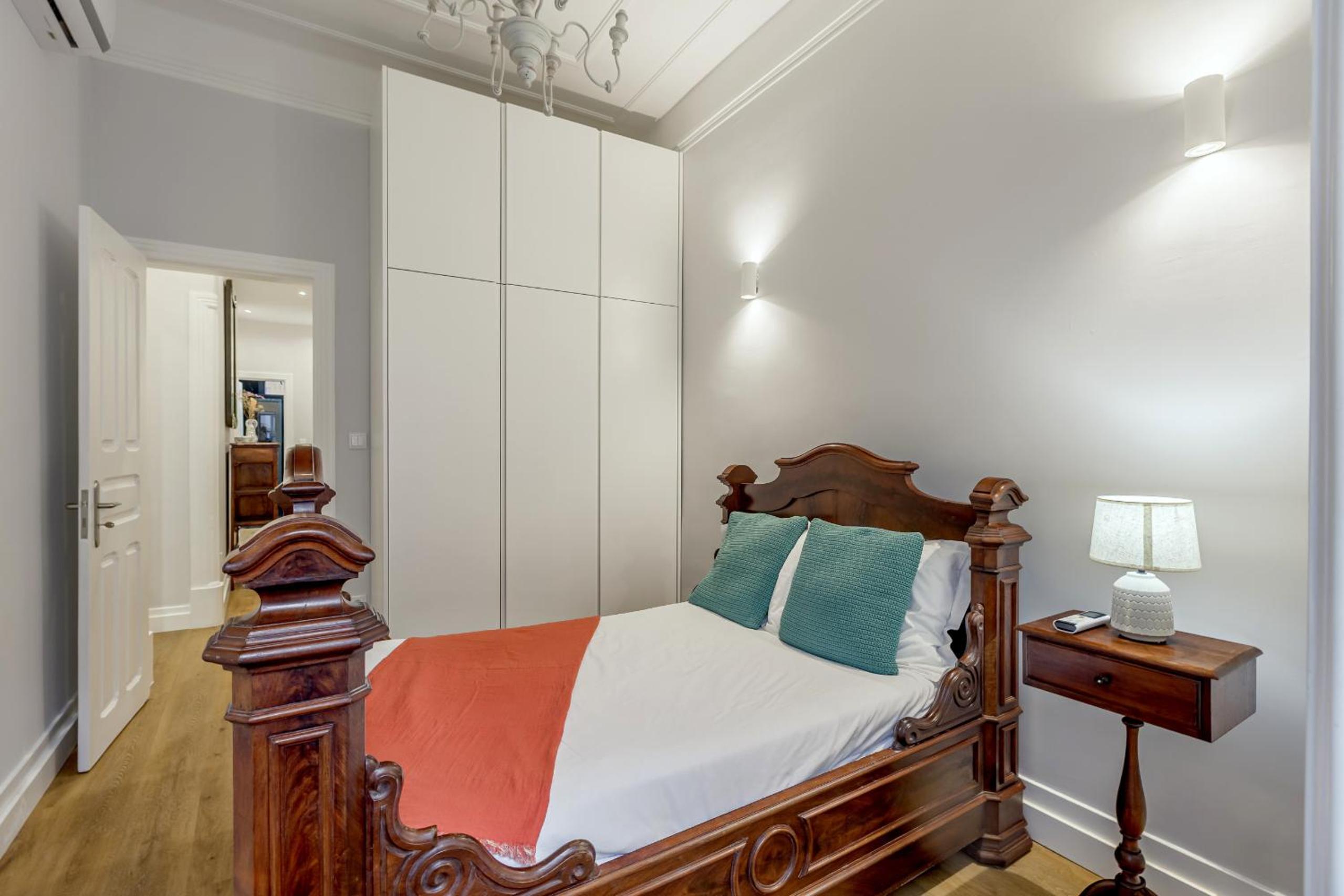 Marques De Pombal Vintage by Homing