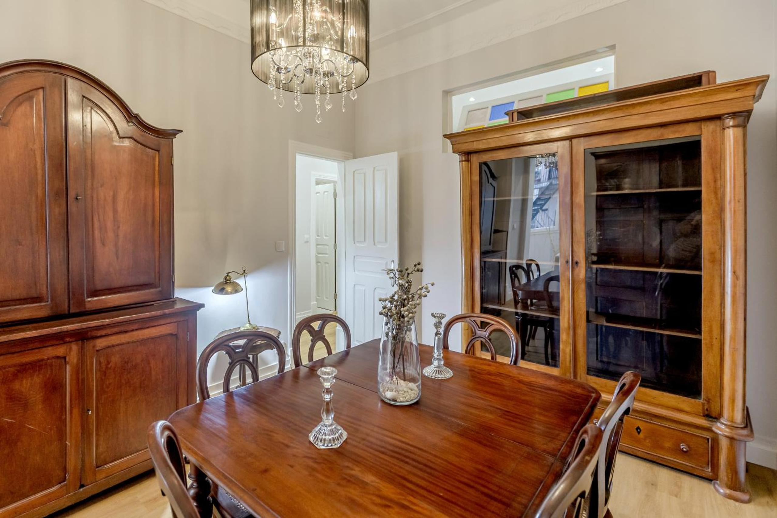 Marques De Pombal Vintage by Homing