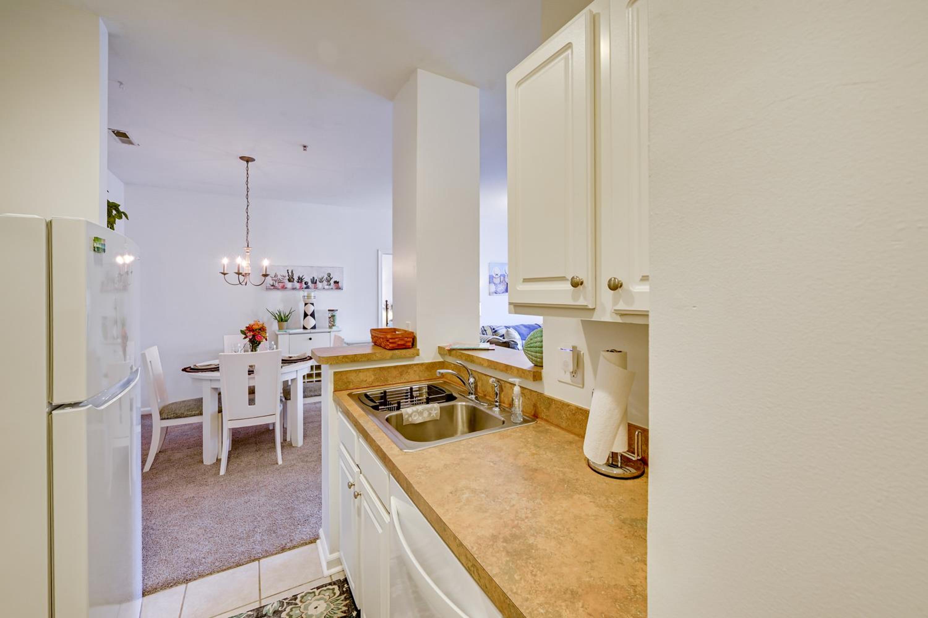 Pool Access and Easy Beach Days! Lewes Unit with Patio