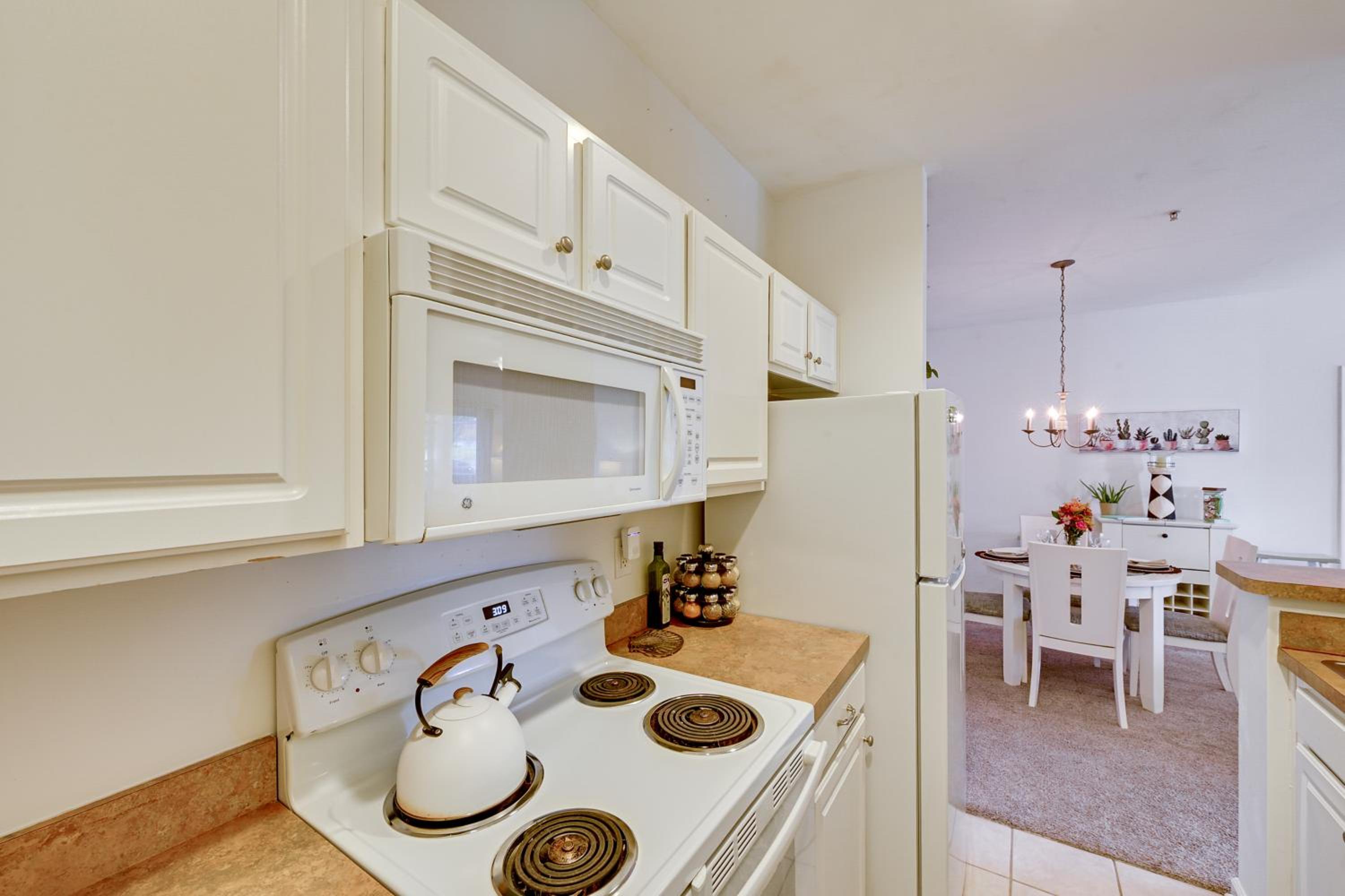 Pool Access and Easy Beach Days! Lewes Unit with Patio