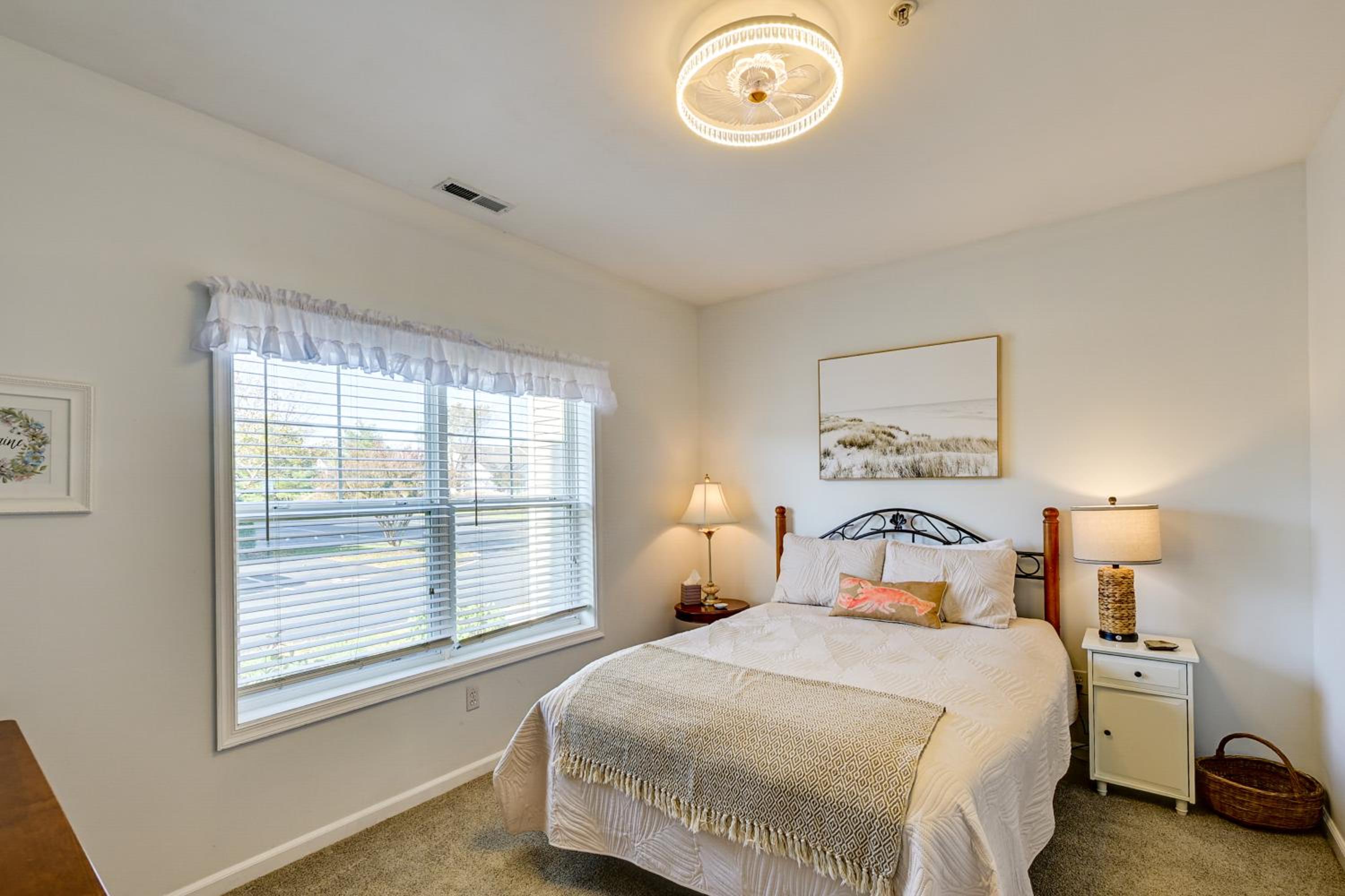 Pool Access and Easy Beach Days! Lewes Unit with Patio