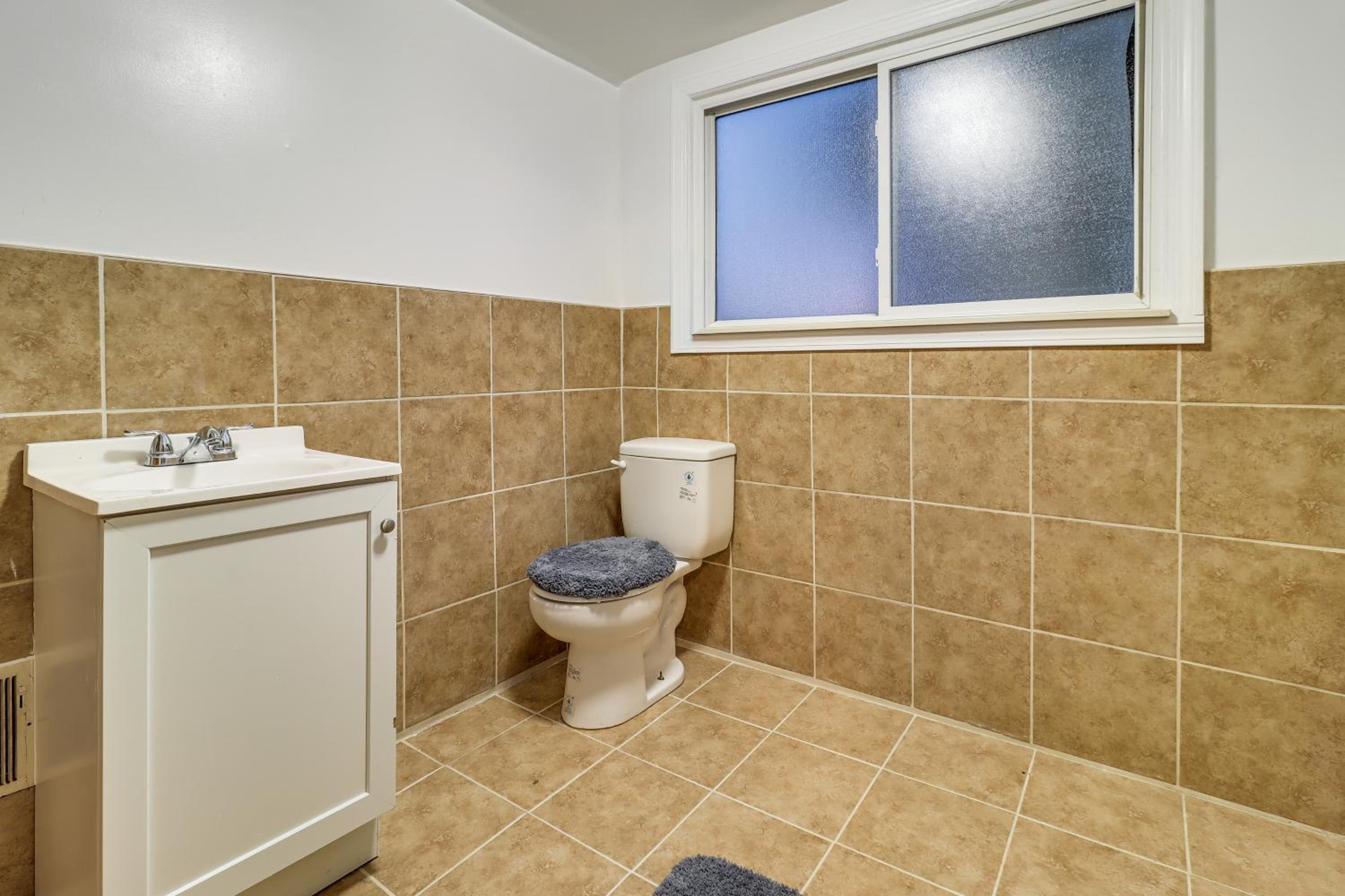 Pet-Friendly Family Home Easy Dtwn Detroit Access