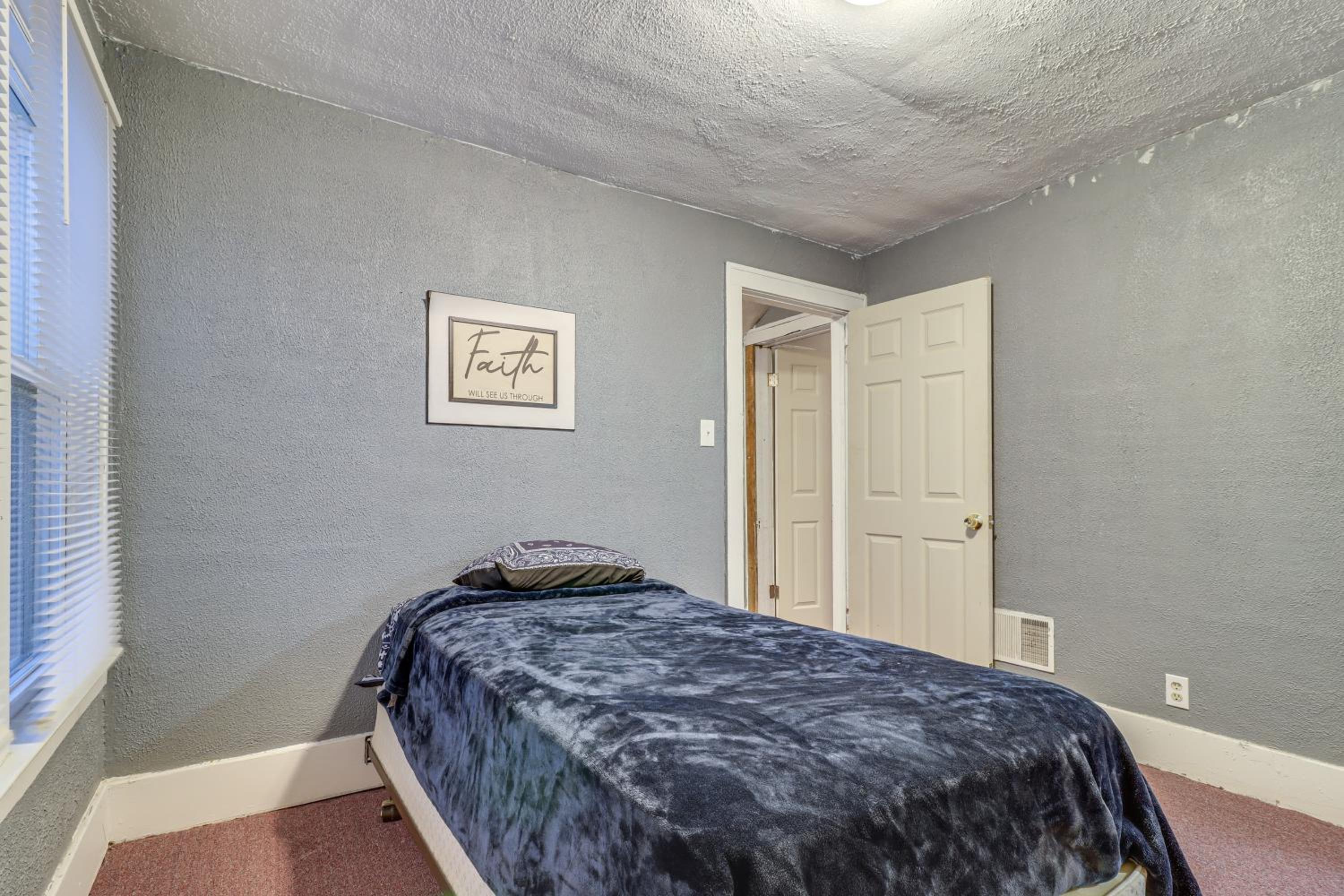 Pet-Friendly Family Home Easy Dtwn Detroit Access