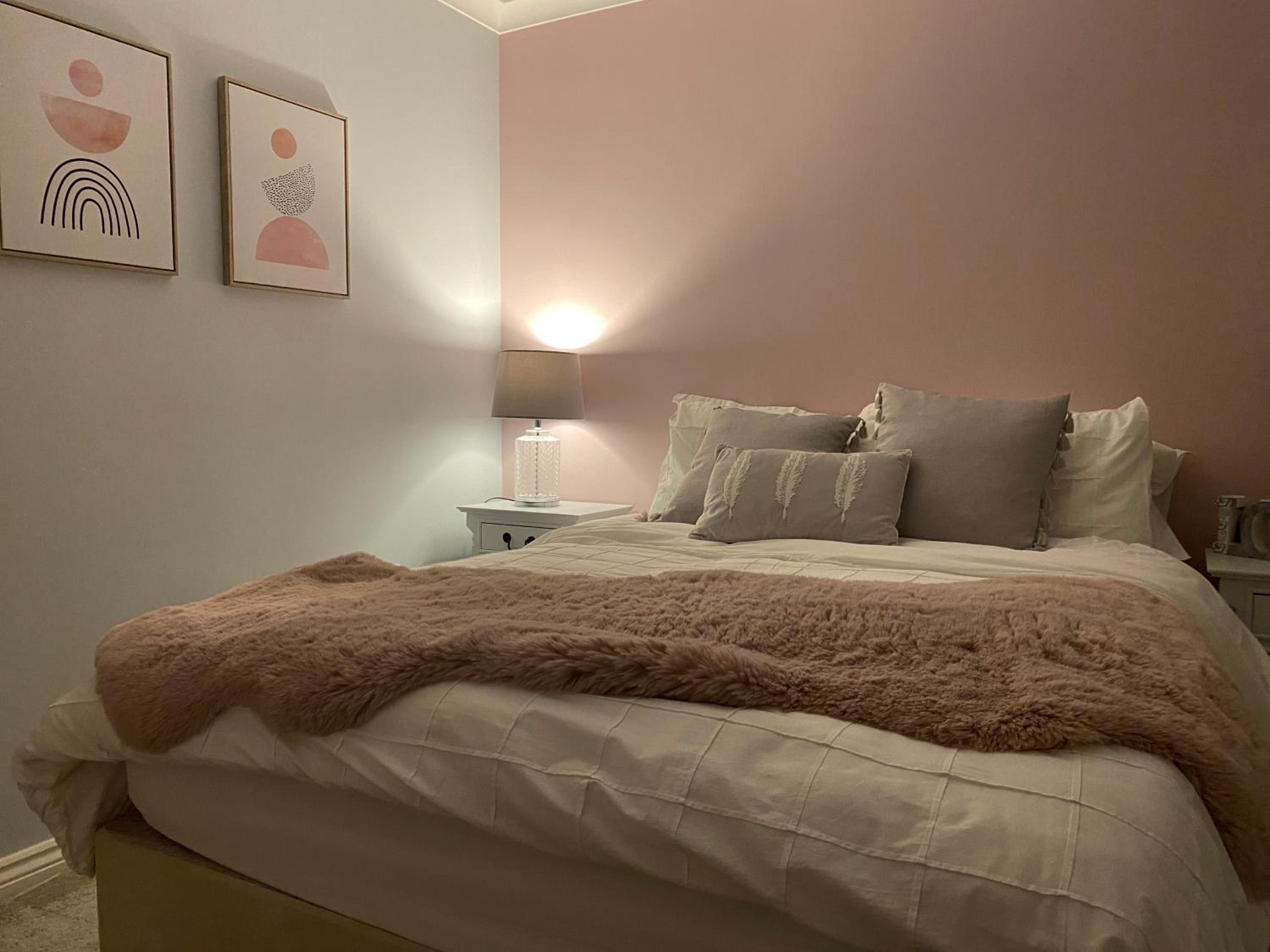 Modern house easy access Norwich city and broads