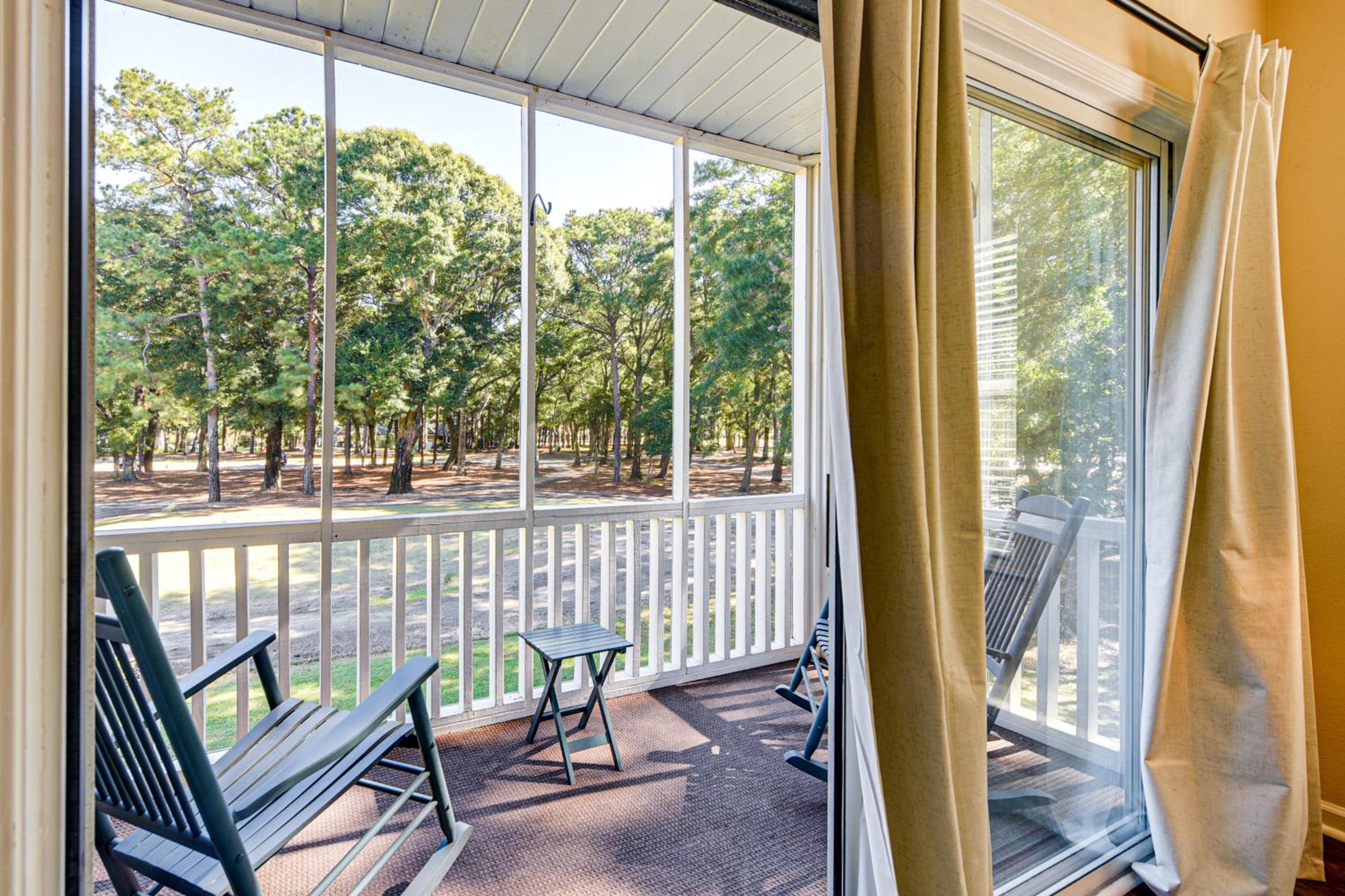 Fairway Views! Resort-Style Condo in Sunset Beach