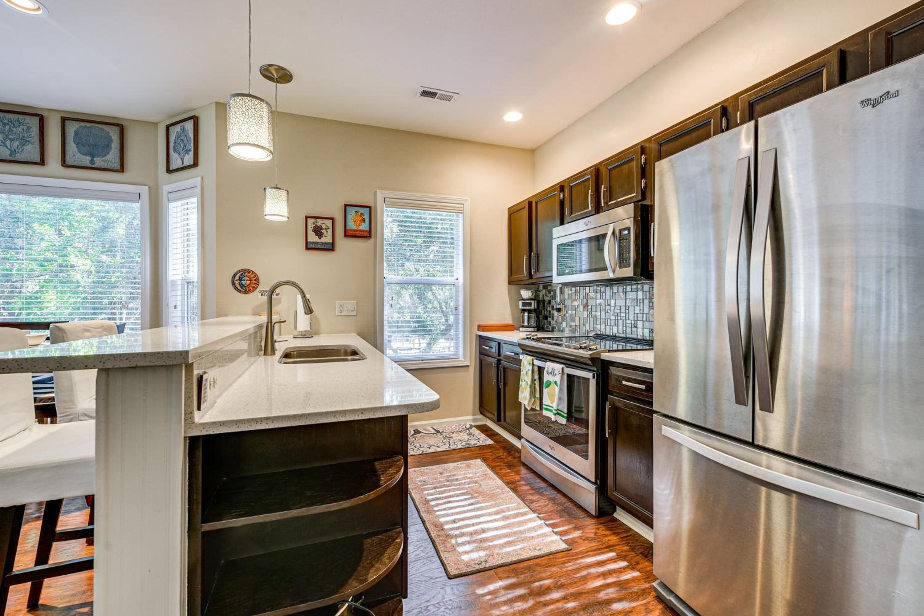 Fairway Views! Resort-Style Condo in Sunset Beach