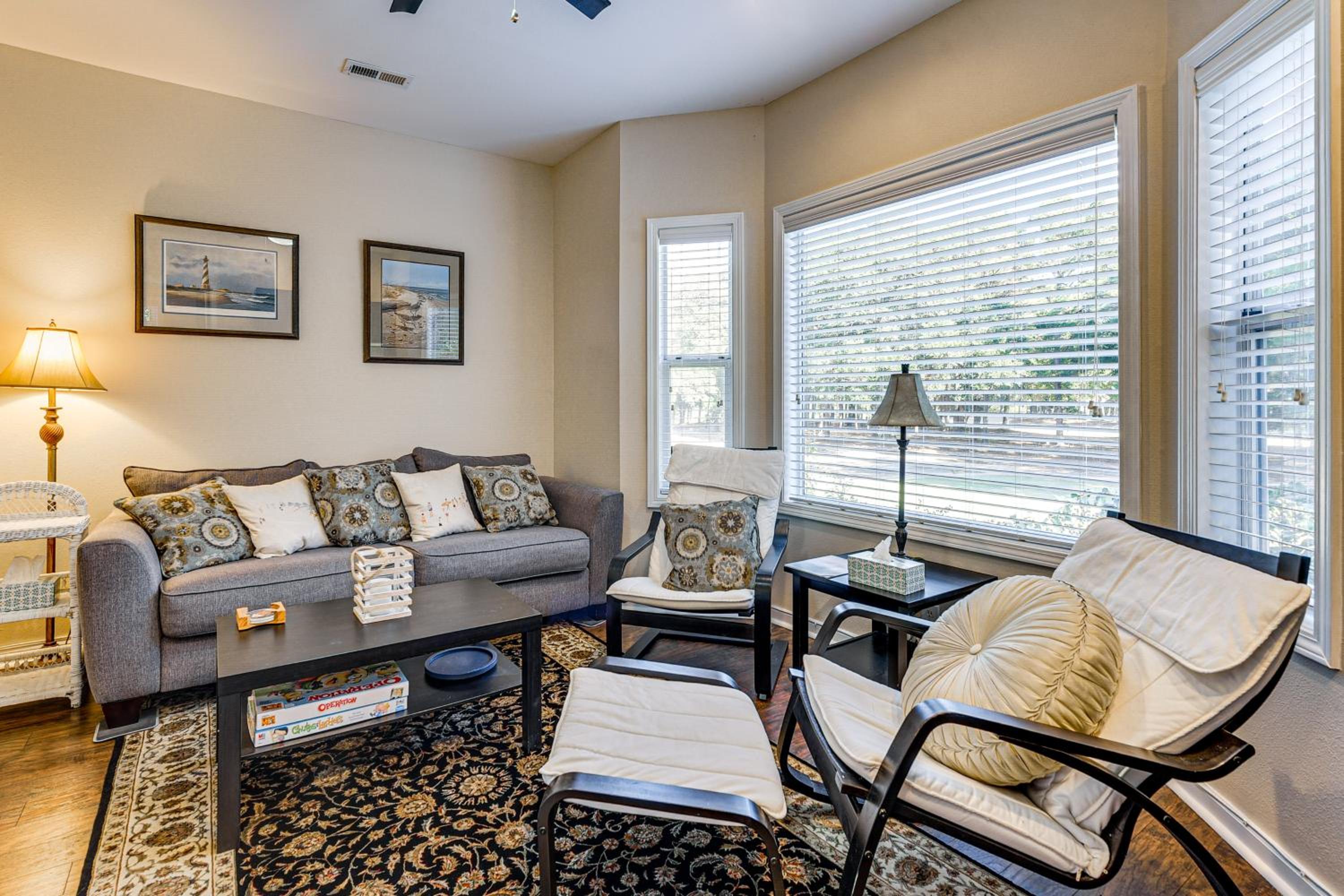 Fairway Views! Resort-Style Condo in Sunset Beach