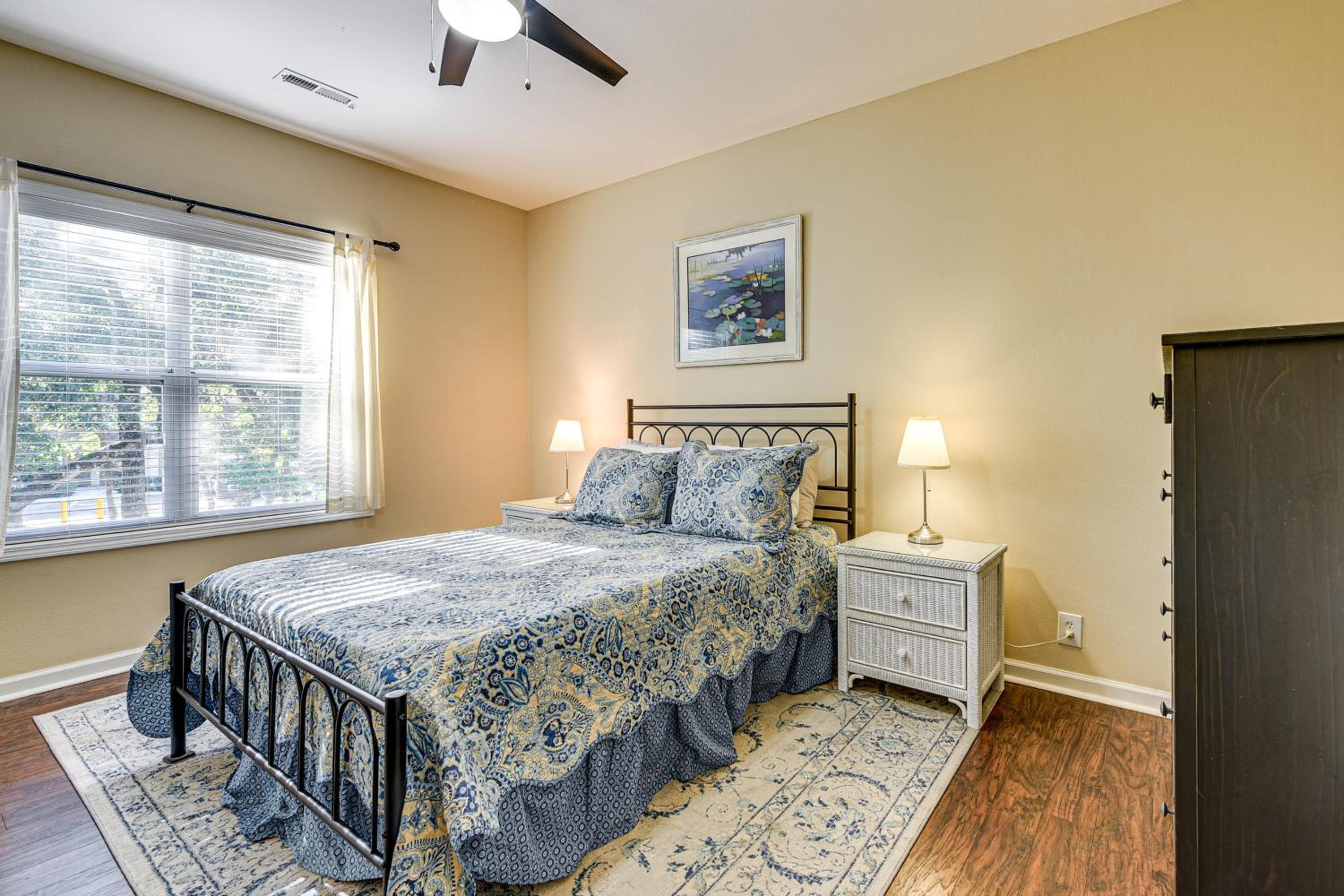 Fairway Views! Resort-Style Condo in Sunset Beach