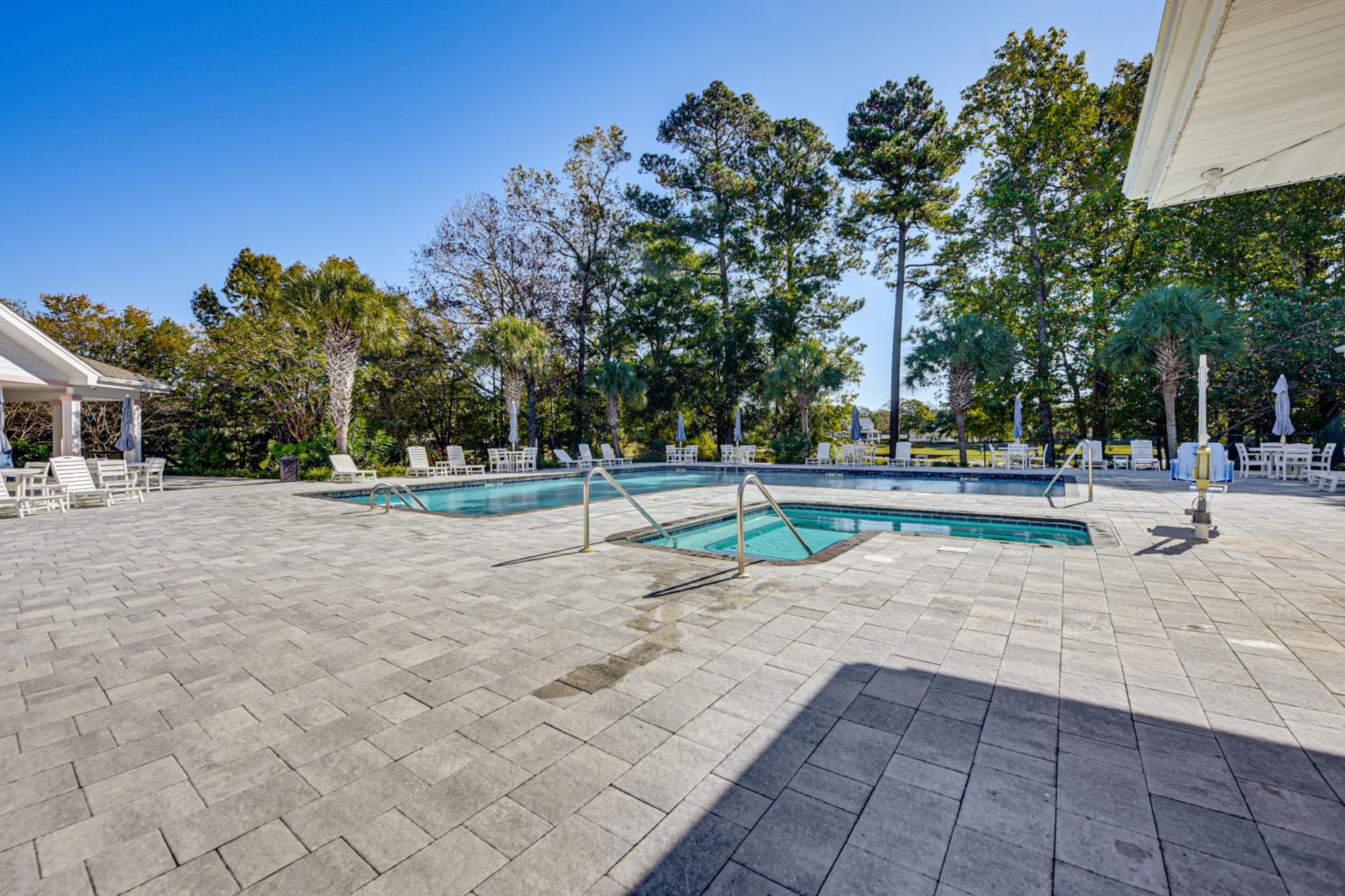 Fairway Views! Resort-Style Condo in Sunset Beach