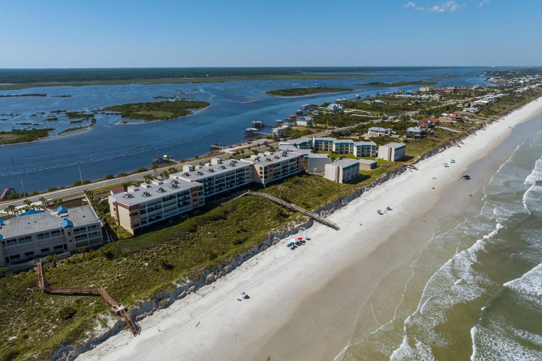 Windjammer 215