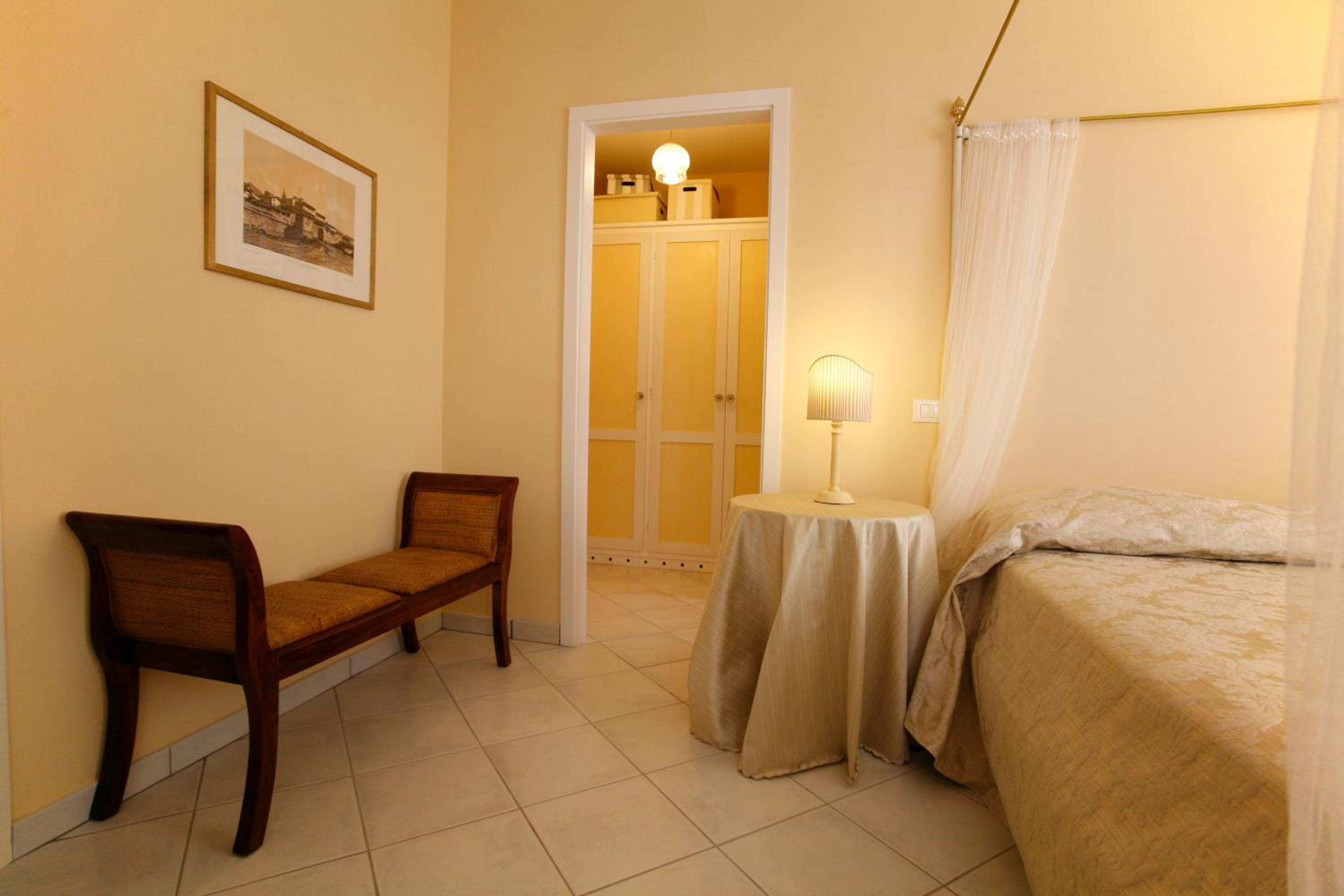 Villa Amelia Rooms view 2