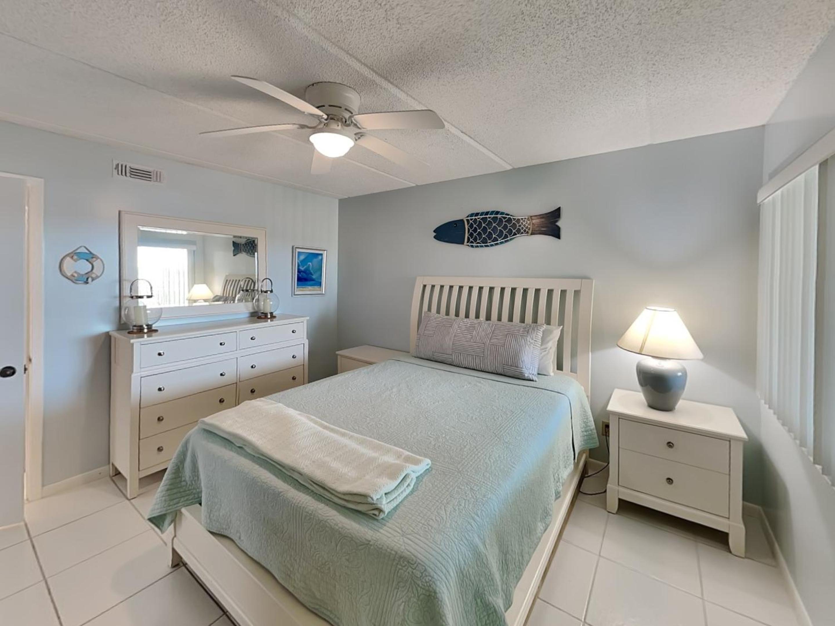Windjammer 215