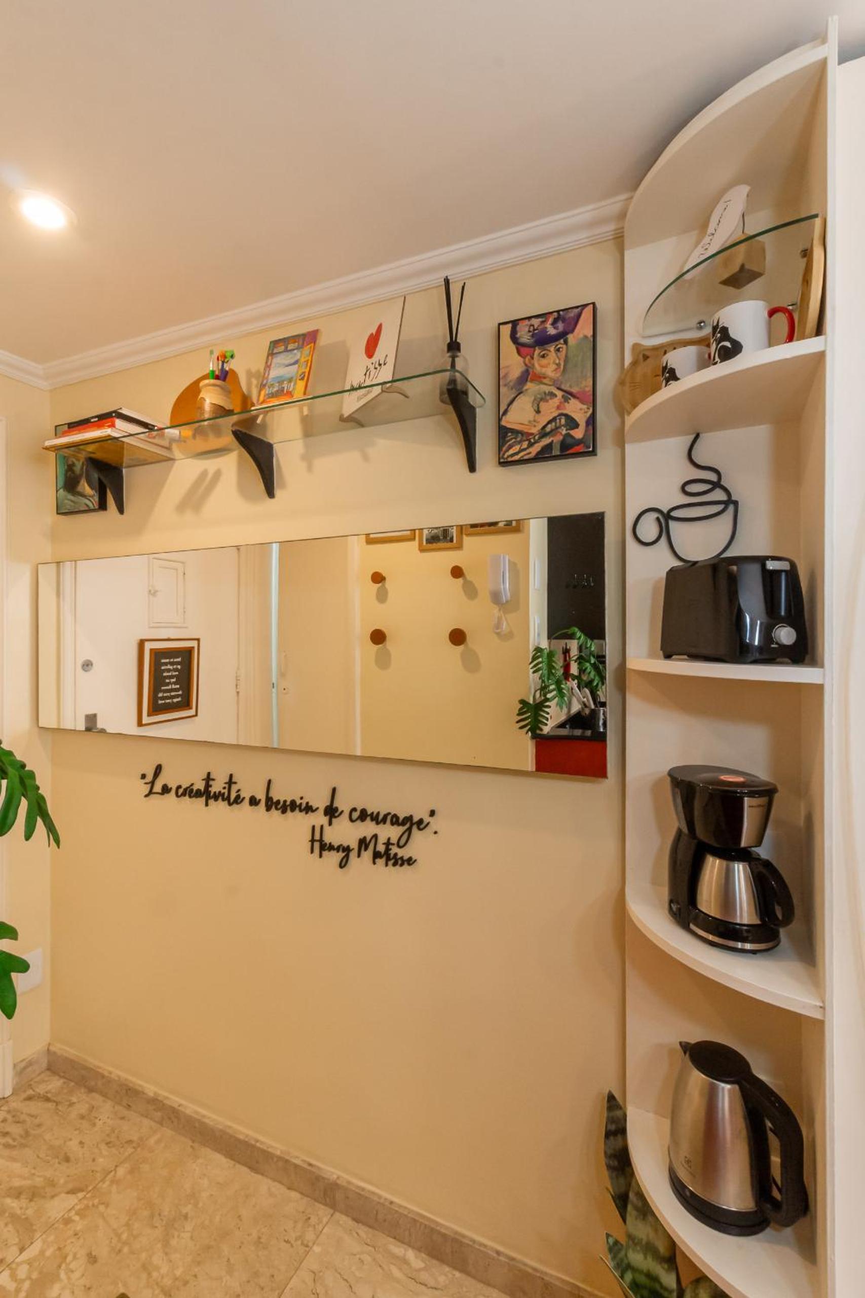 Estudio boutique a 4 minutos da Praia de Copacabana - JC702B
