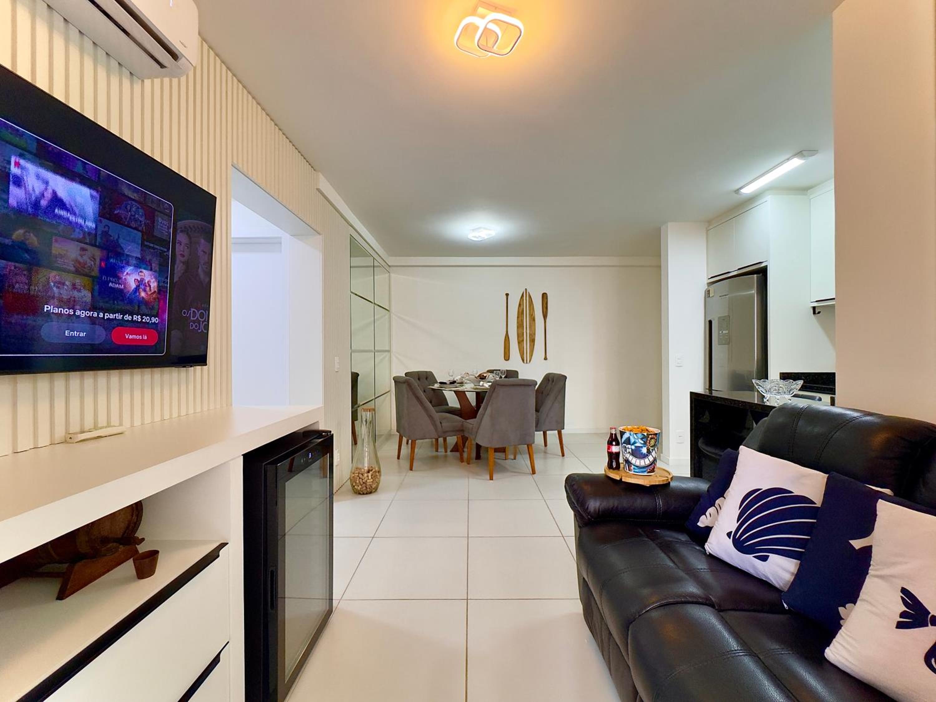 Aptos com 2 Quartos Piscina Churrasqueira Wi-Fi Ar Condicionado Vaga de Garagem a 500m Praia Ideal para Famílias ou Amigos Reserve Agora