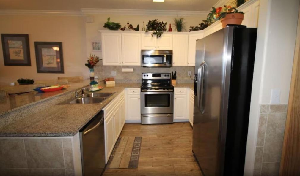 Emerald Isle 1406 by Emerald Coast Retreats