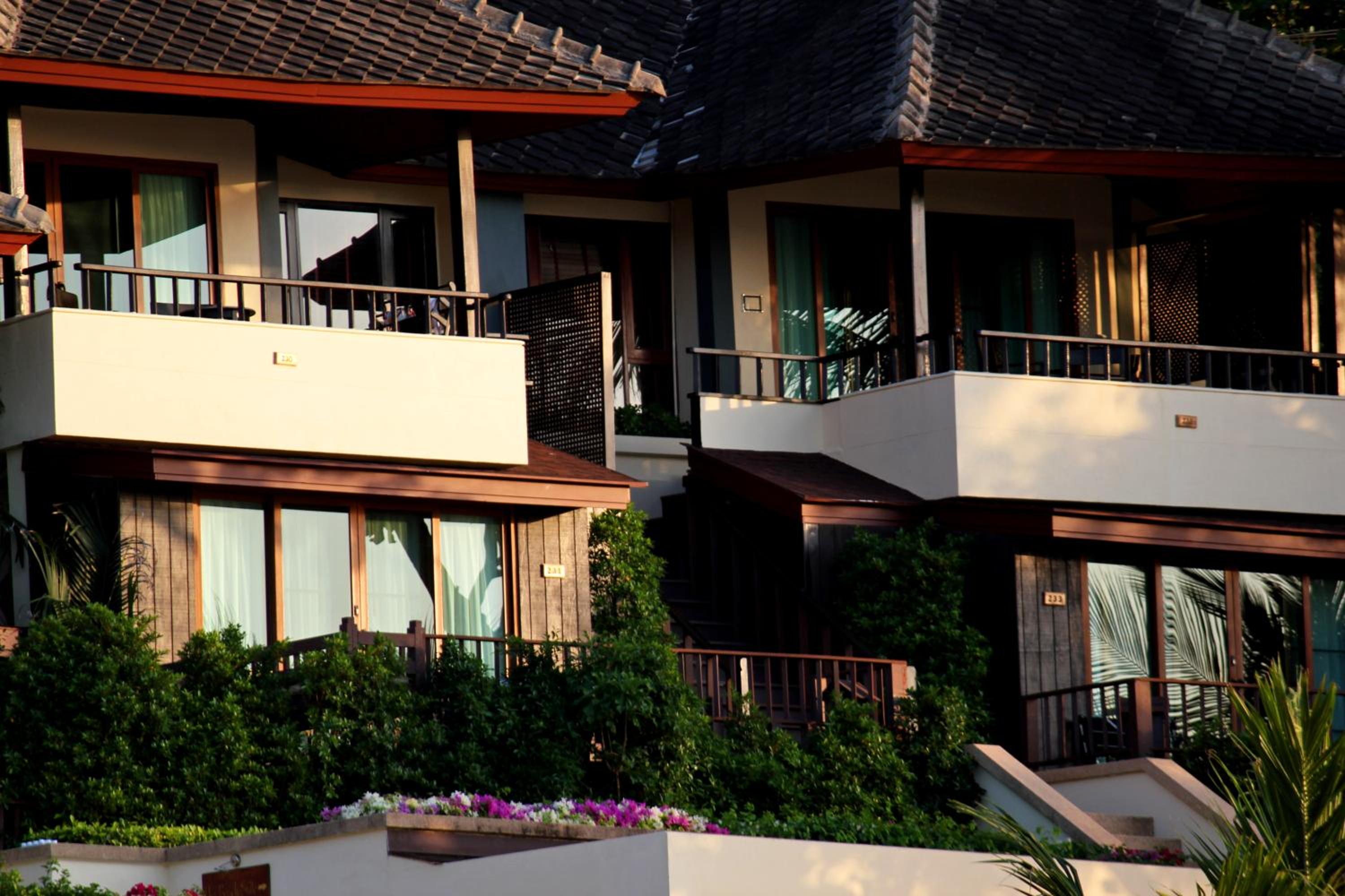 Hotel Andaman White Beach Resort - SHA Plus - Image 1