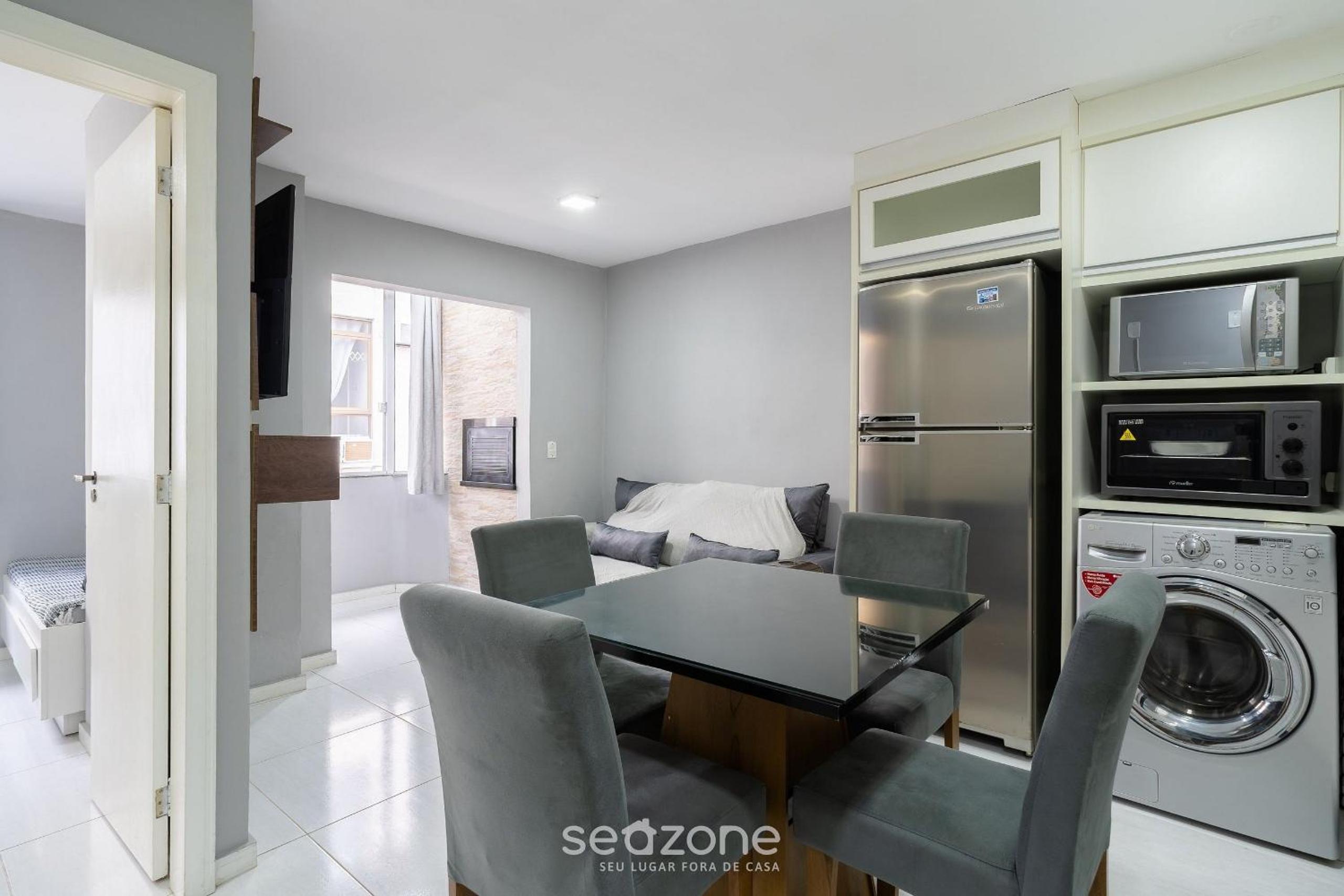 Apartments in a building 500m from Canasvieiras Beach - GALs