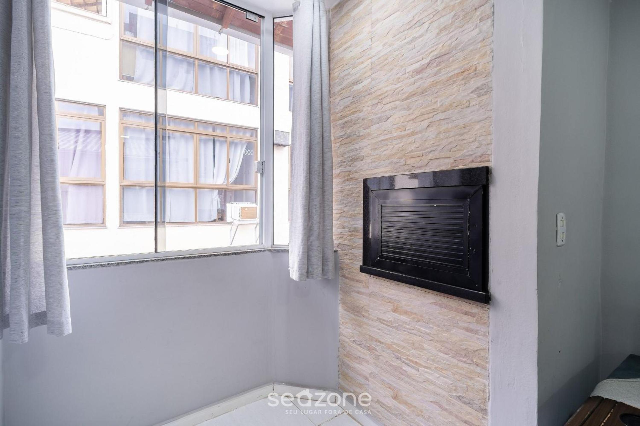 Apartments in a building 500m from Canasvieiras Beach - GALs
