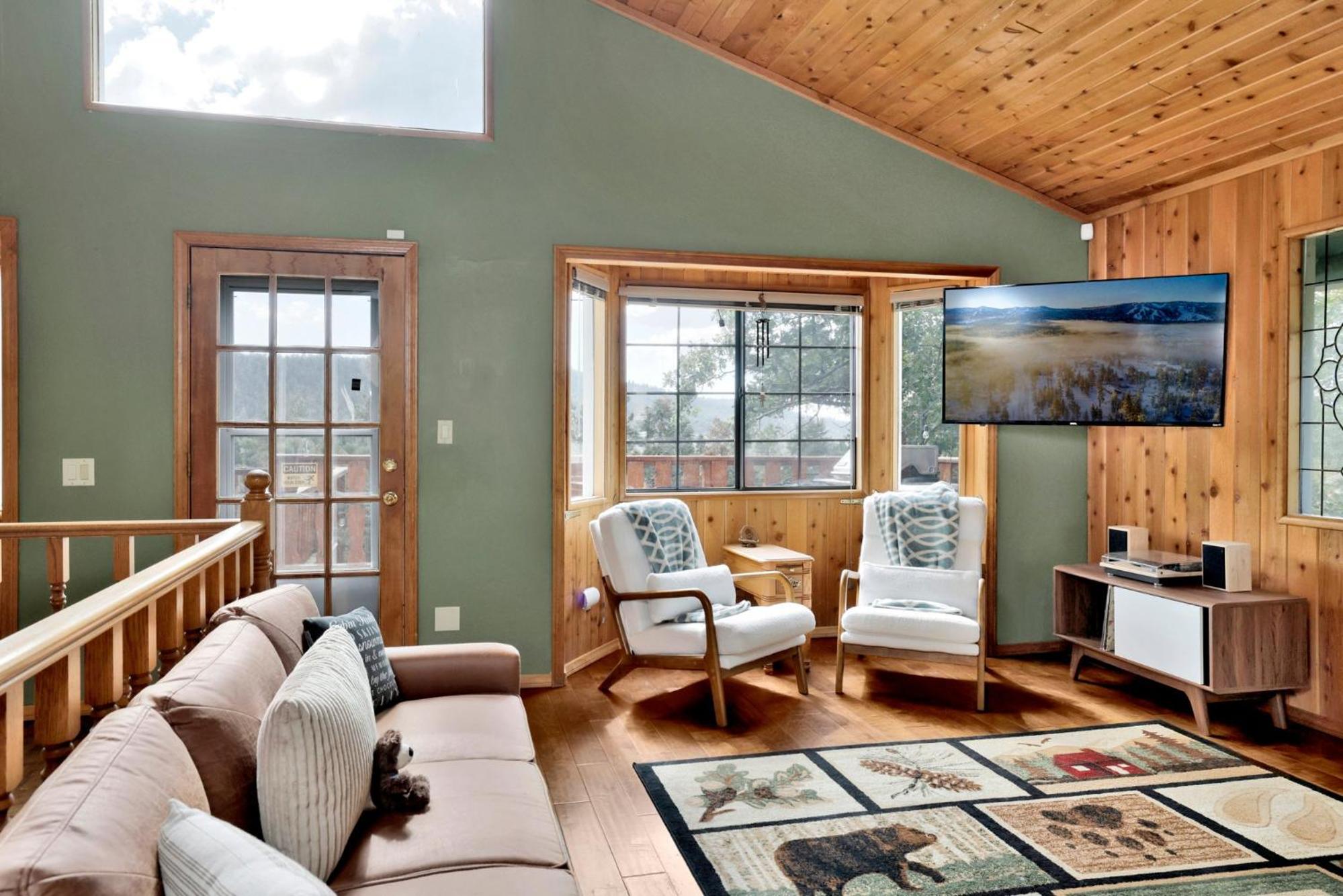 Moonridge Treehouse #2570