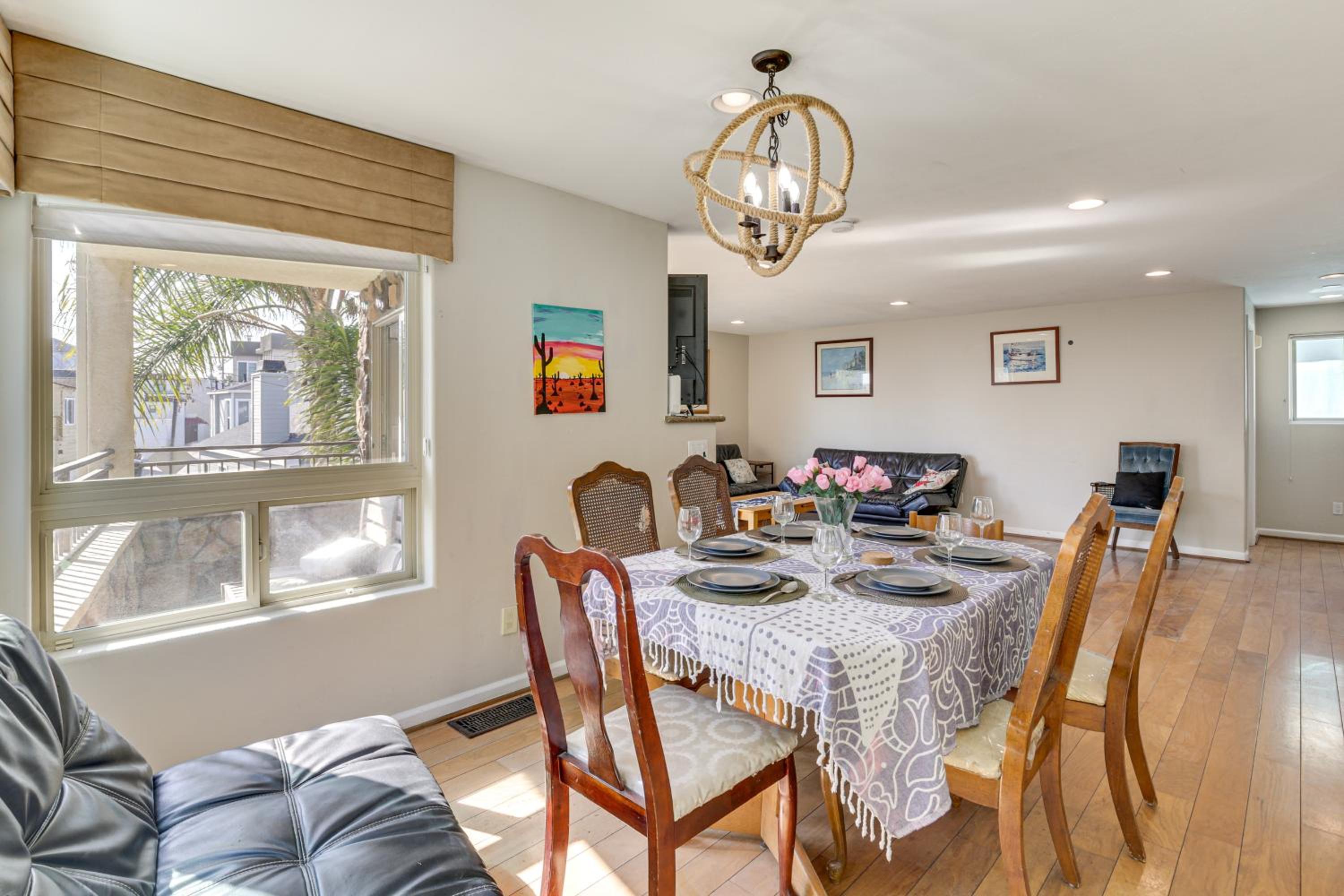 Walk to Mission Beach! Gem with Bay and City Views