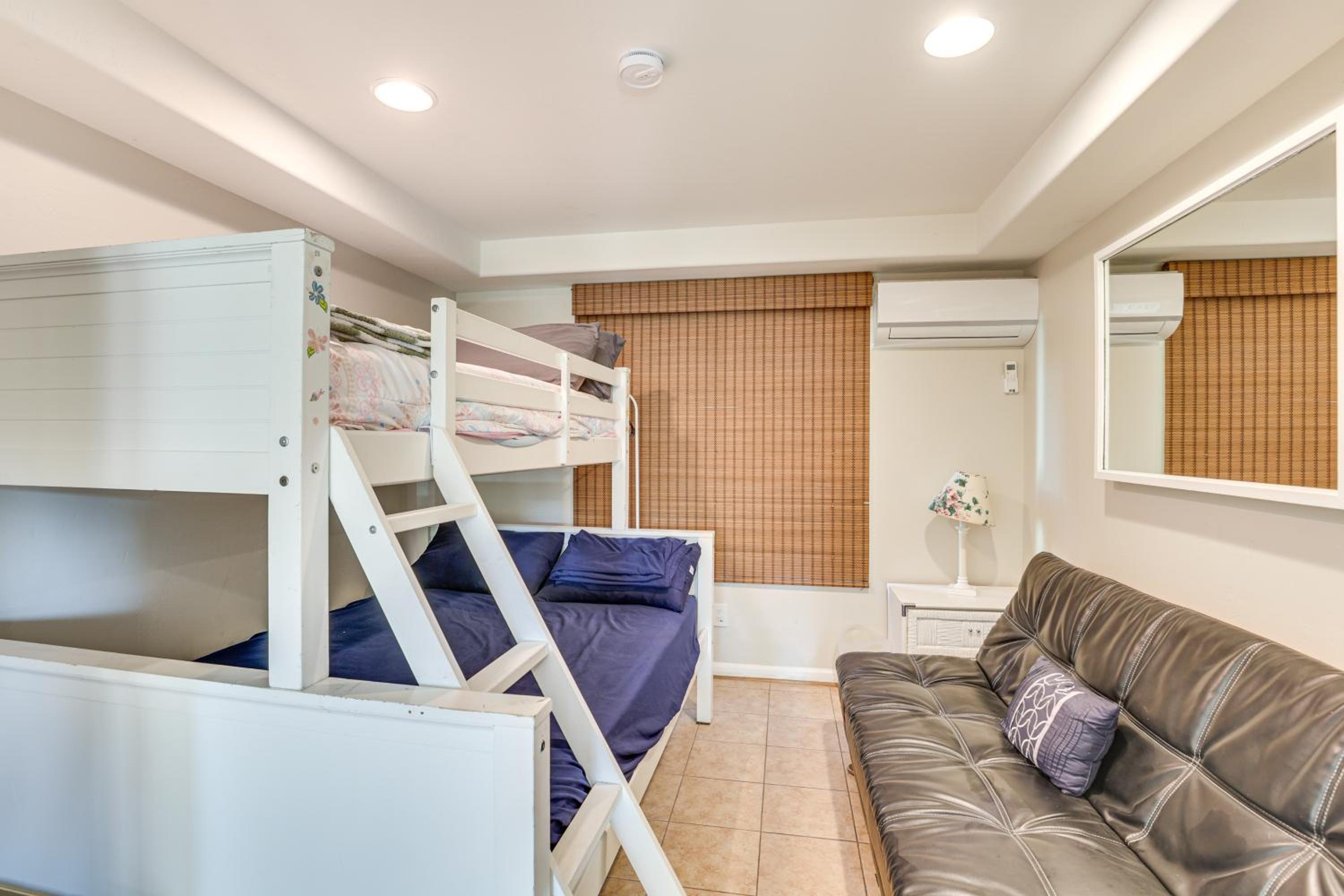 Walk to Mission Beach! Gem with Bay and City Views