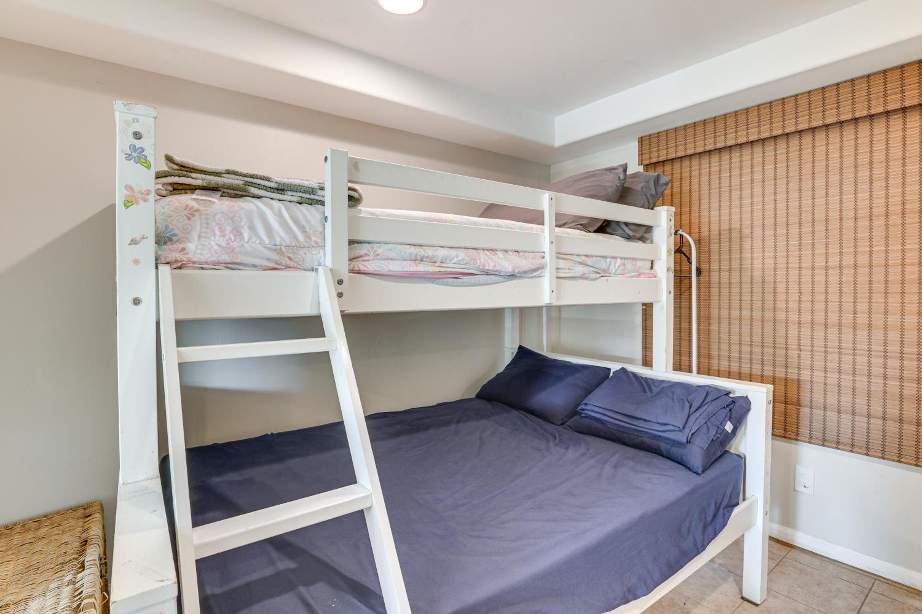 Walk to Mission Beach! Gem with Bay and City Views