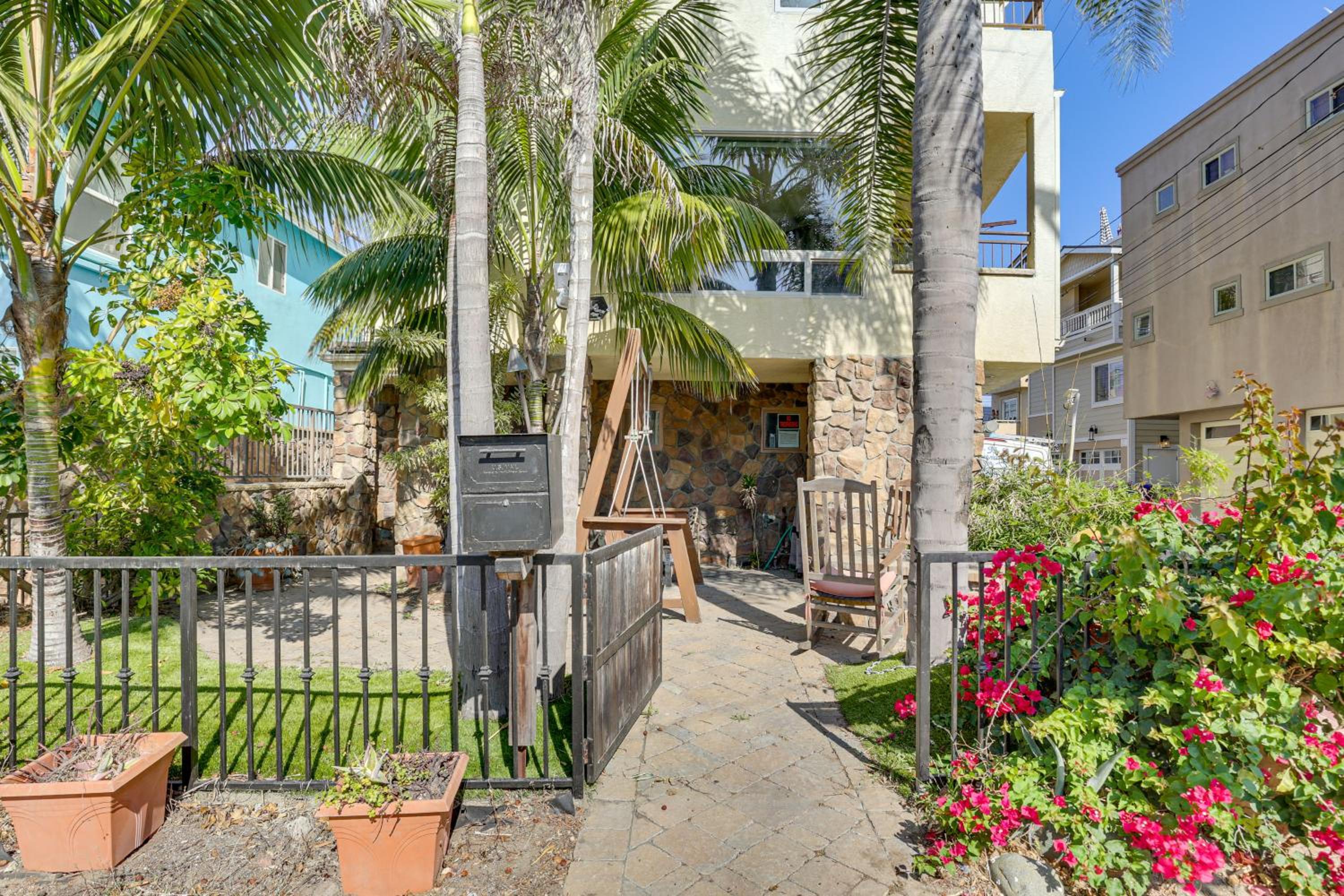 Walk to Mission Beach! Gem with Bay and City Views