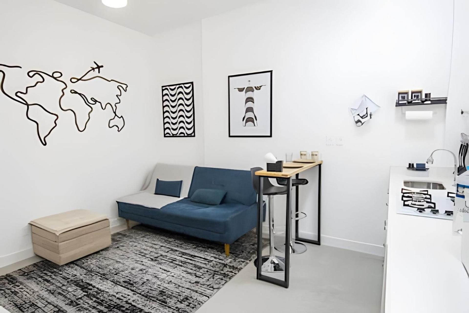 STUDIO - Rua da Passagem - 450m do Metrô Botafogo - Excelente Localização - Bares, Restaurantes e 2 Grandes Shoppings - Portaria 24h - Wi Fi - TV Claro e S