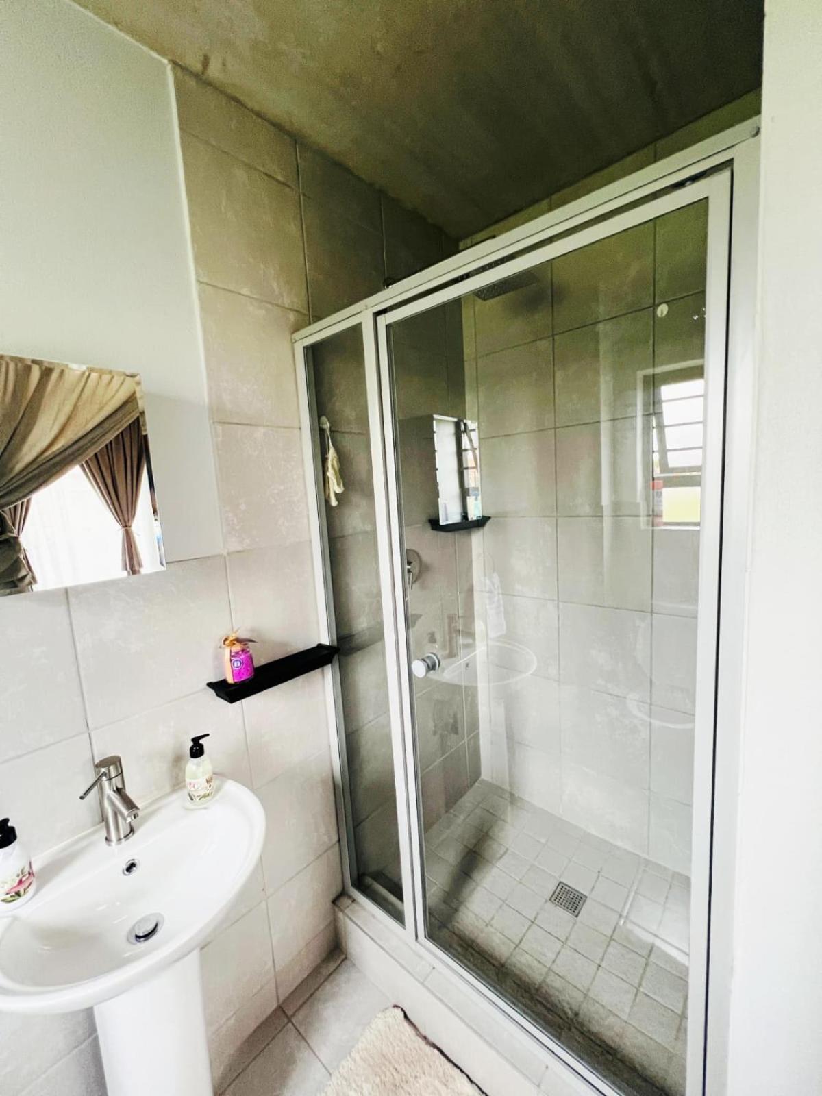 Felinga Guest House