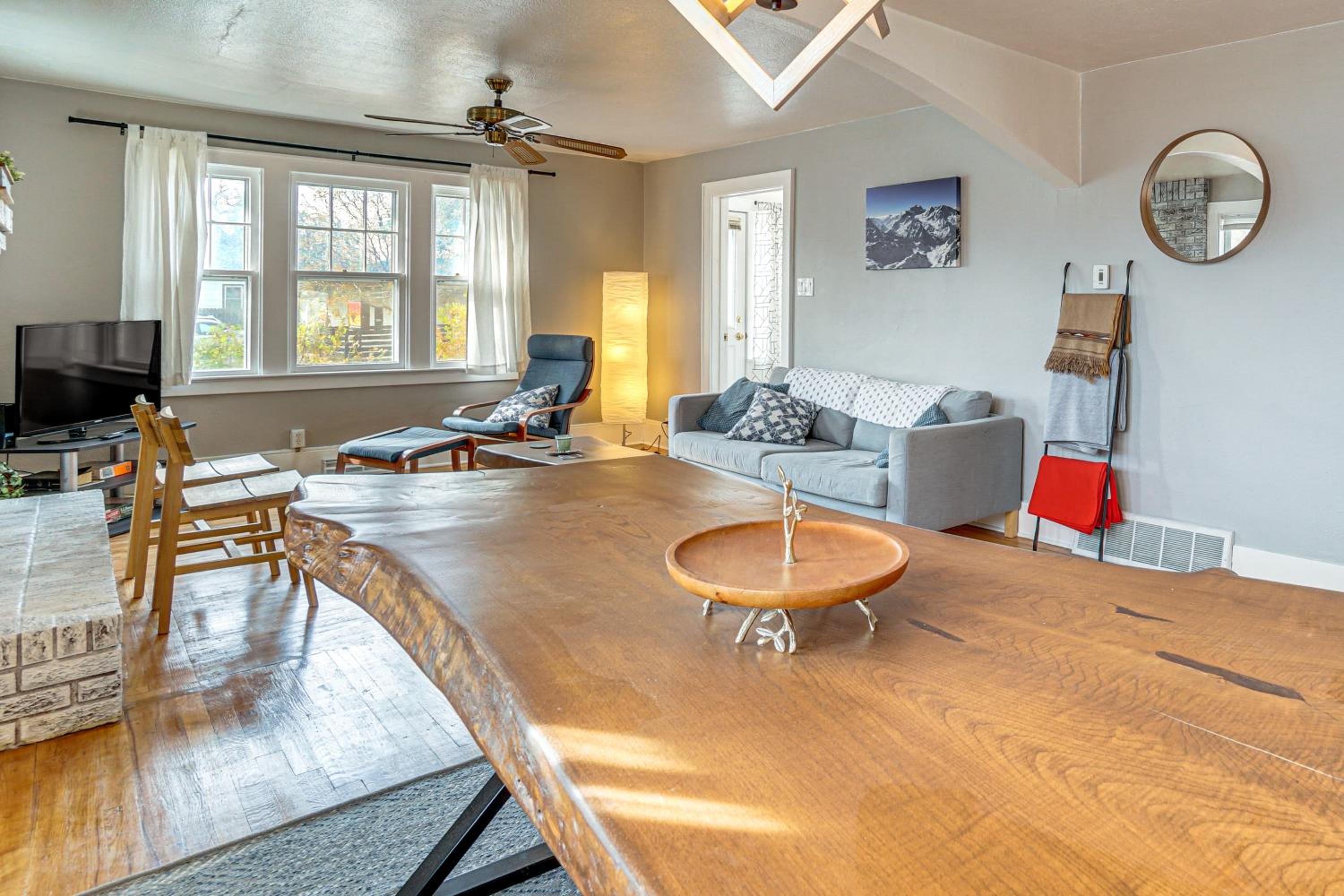 Less Than 1 Mi to Cheyenne Frontier Days! Cozy Family Home