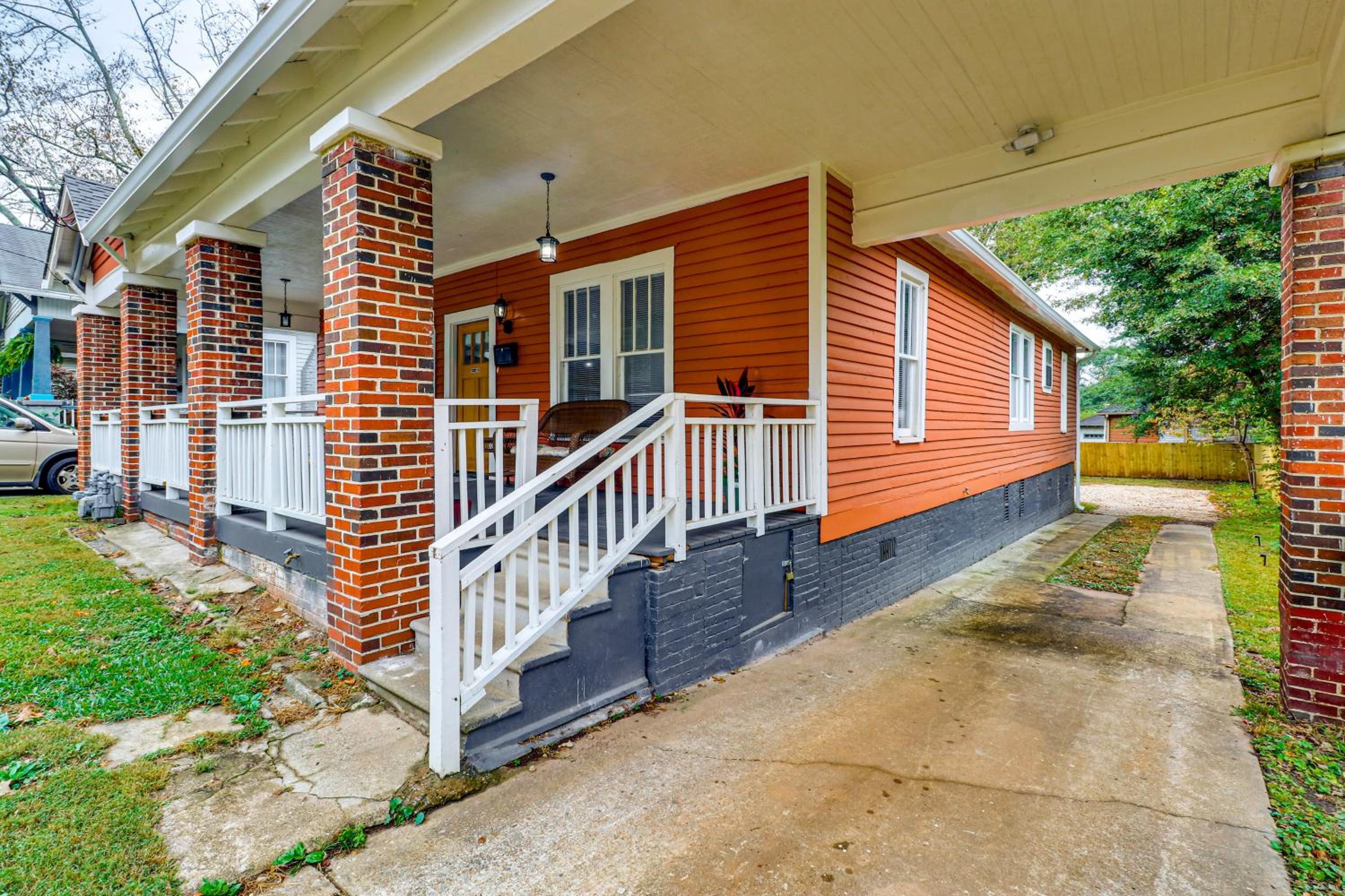 2 Mi to FIFA and Falcons Stadium Westside Townhome
