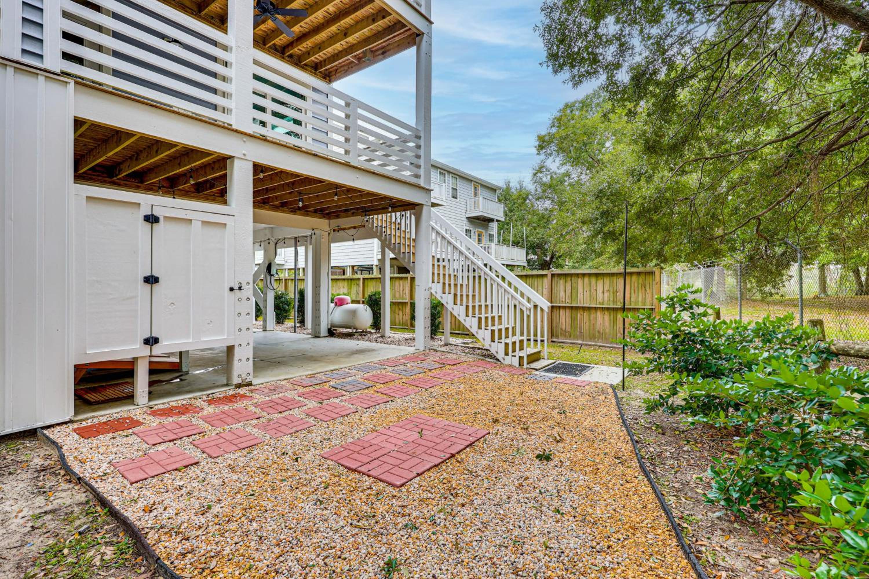 2 Mi to Boardwalk! Coastal Carolina Beach Hideaway
