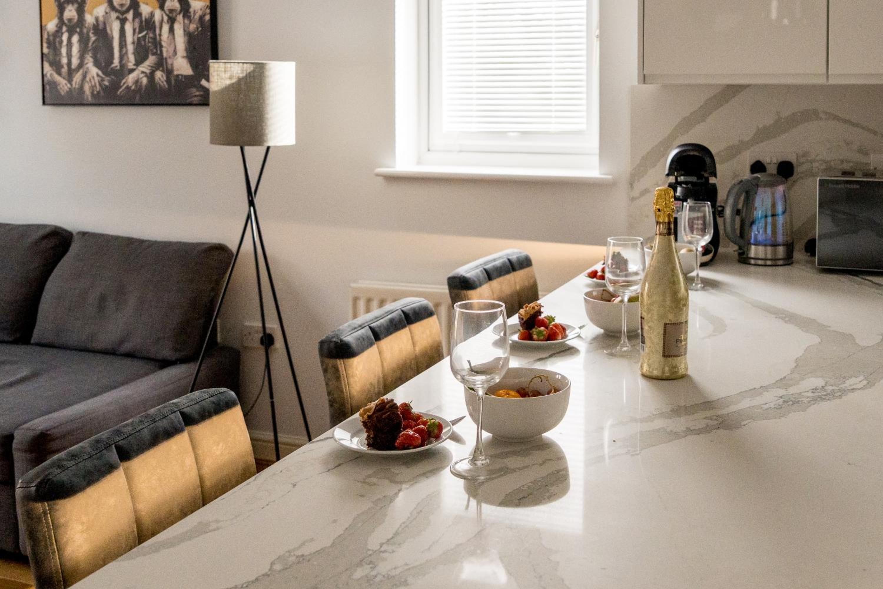 Platinum Apartments by Select SA