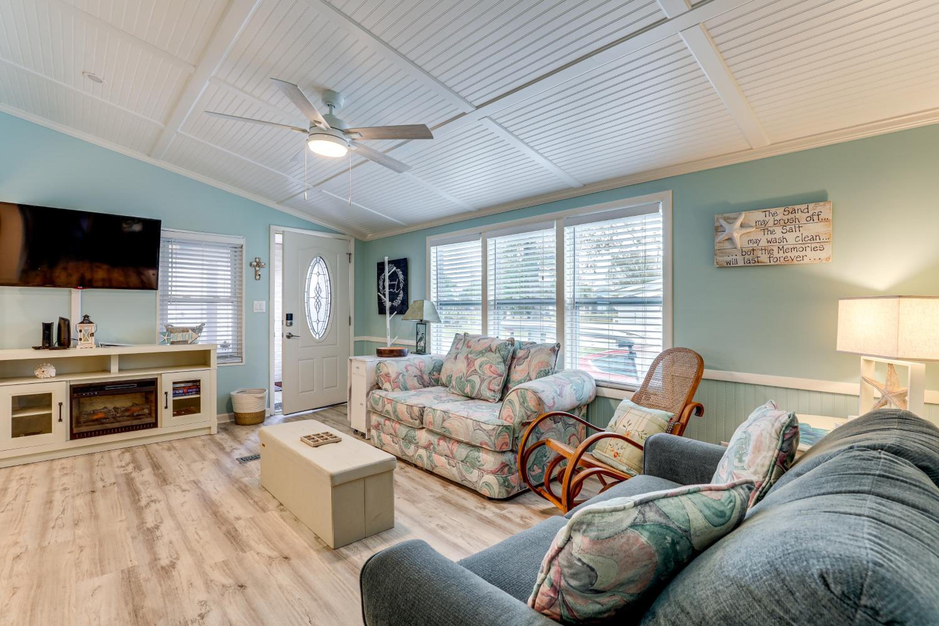 Walk to Shore! Surfside Beach Gem with Game Courts