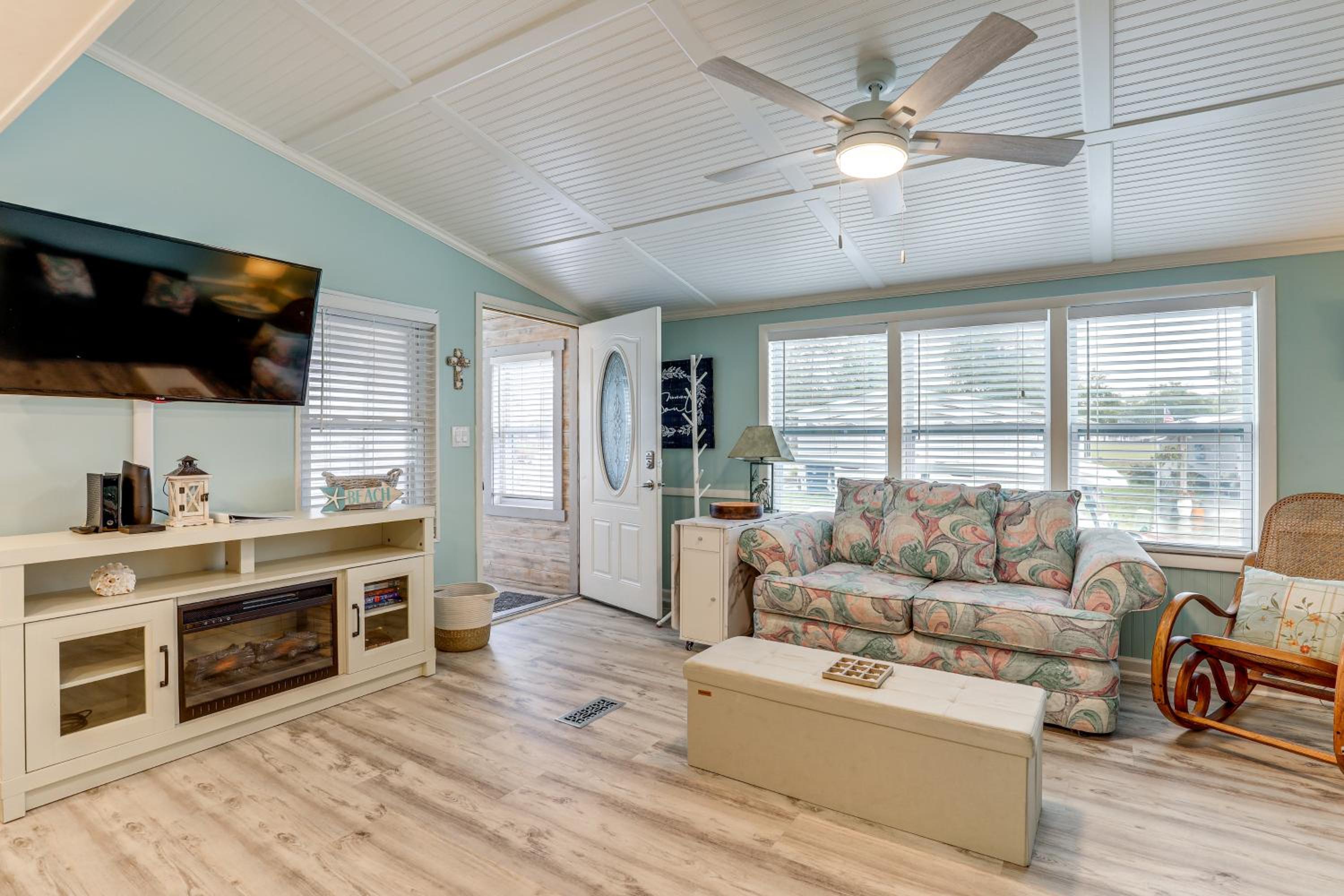 Walk to Shore! Surfside Beach Gem with Game Courts