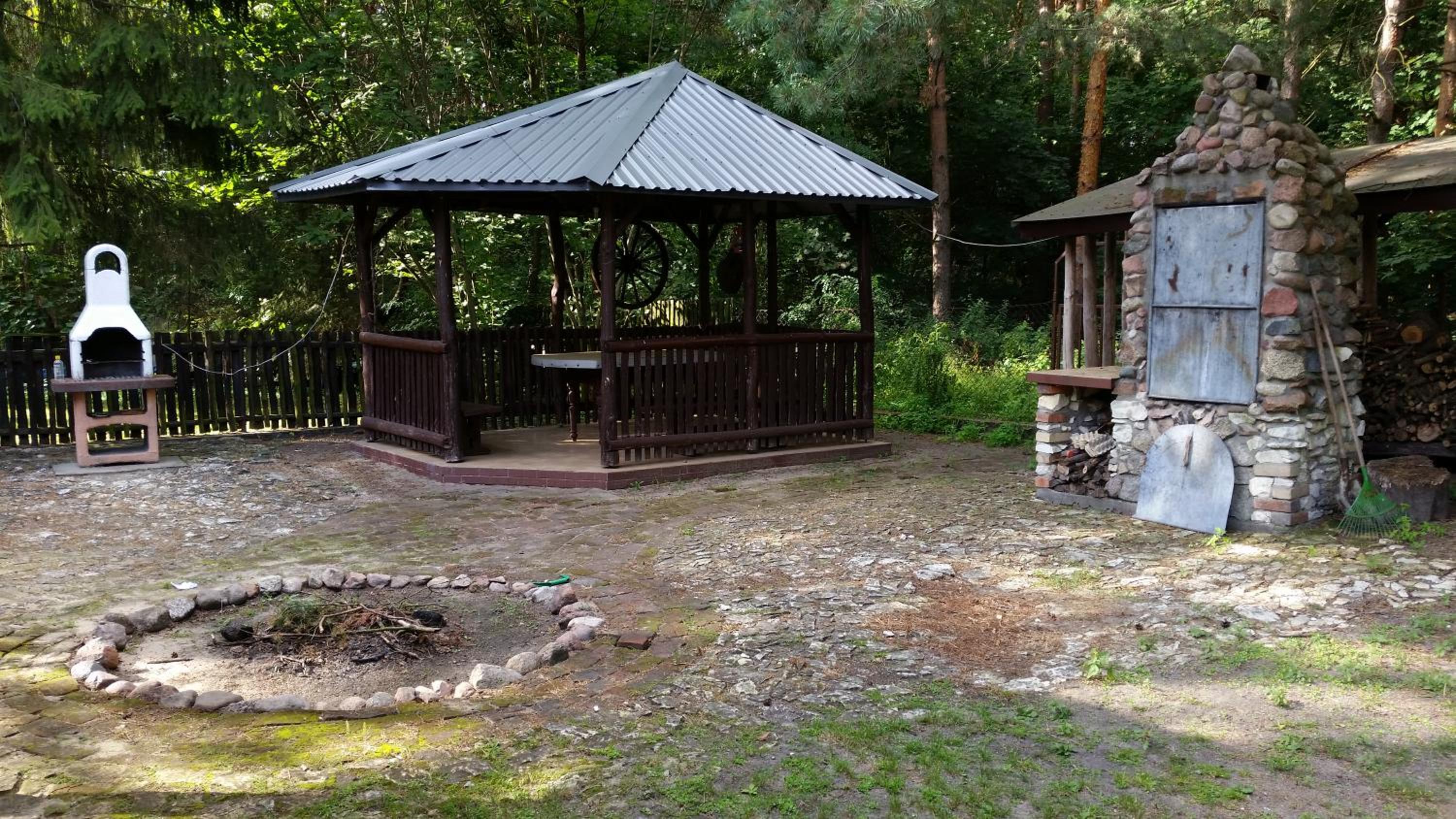 Photo 8