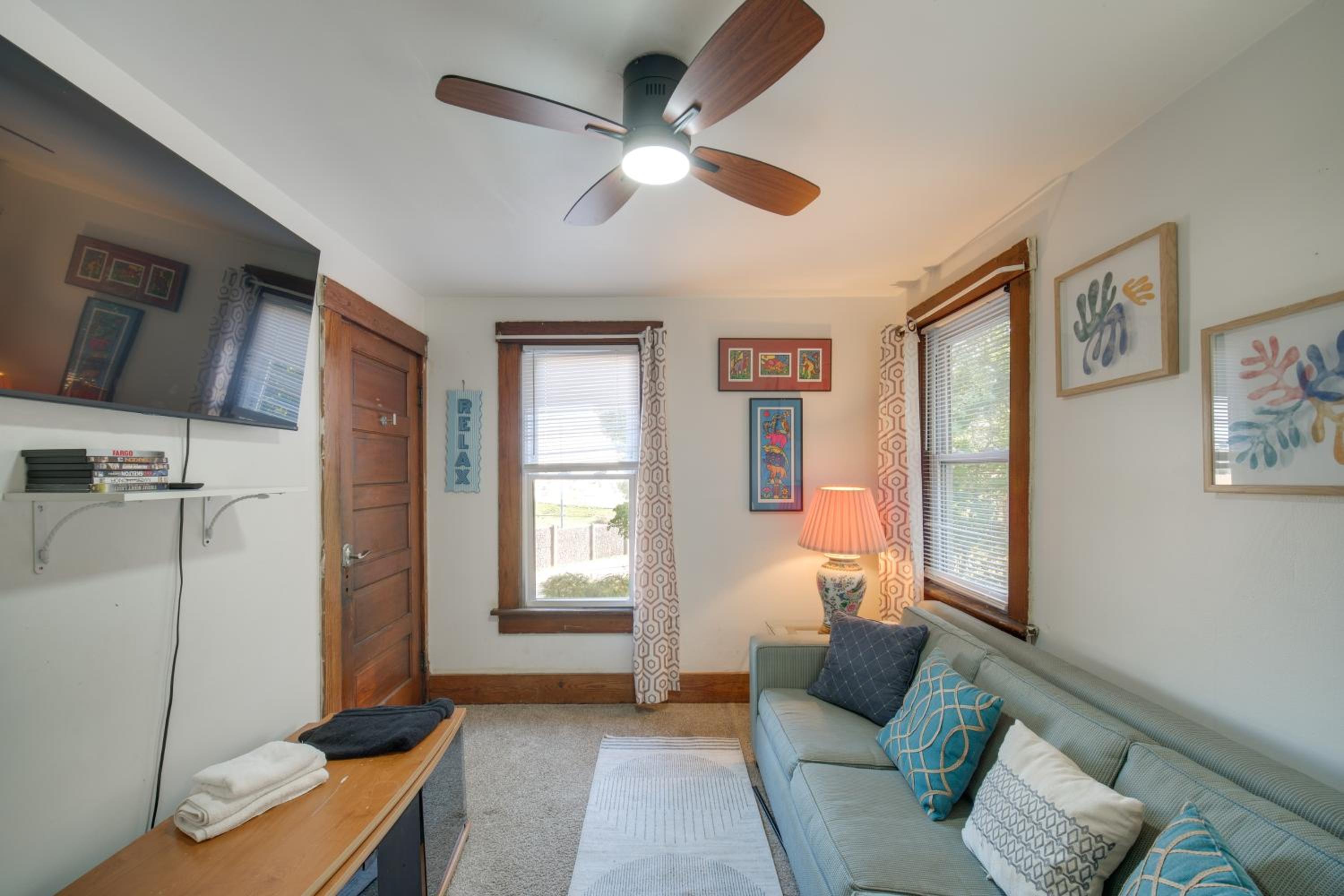Central Akron Stay! Large Victorian Home with Yard