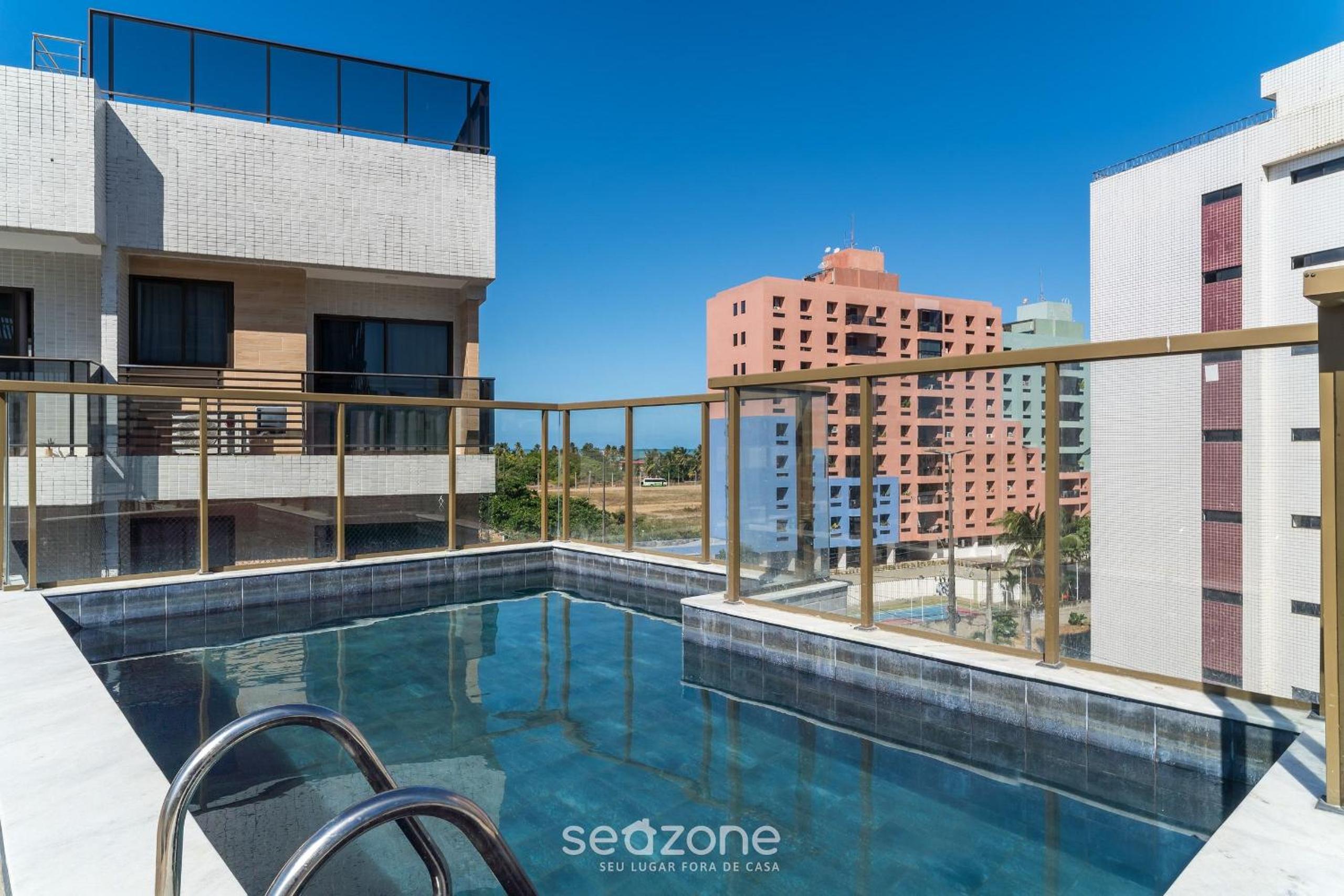 Your stay 2 min from the beach in a building with a pool in the best location in Cabedelo-PB | PTAs